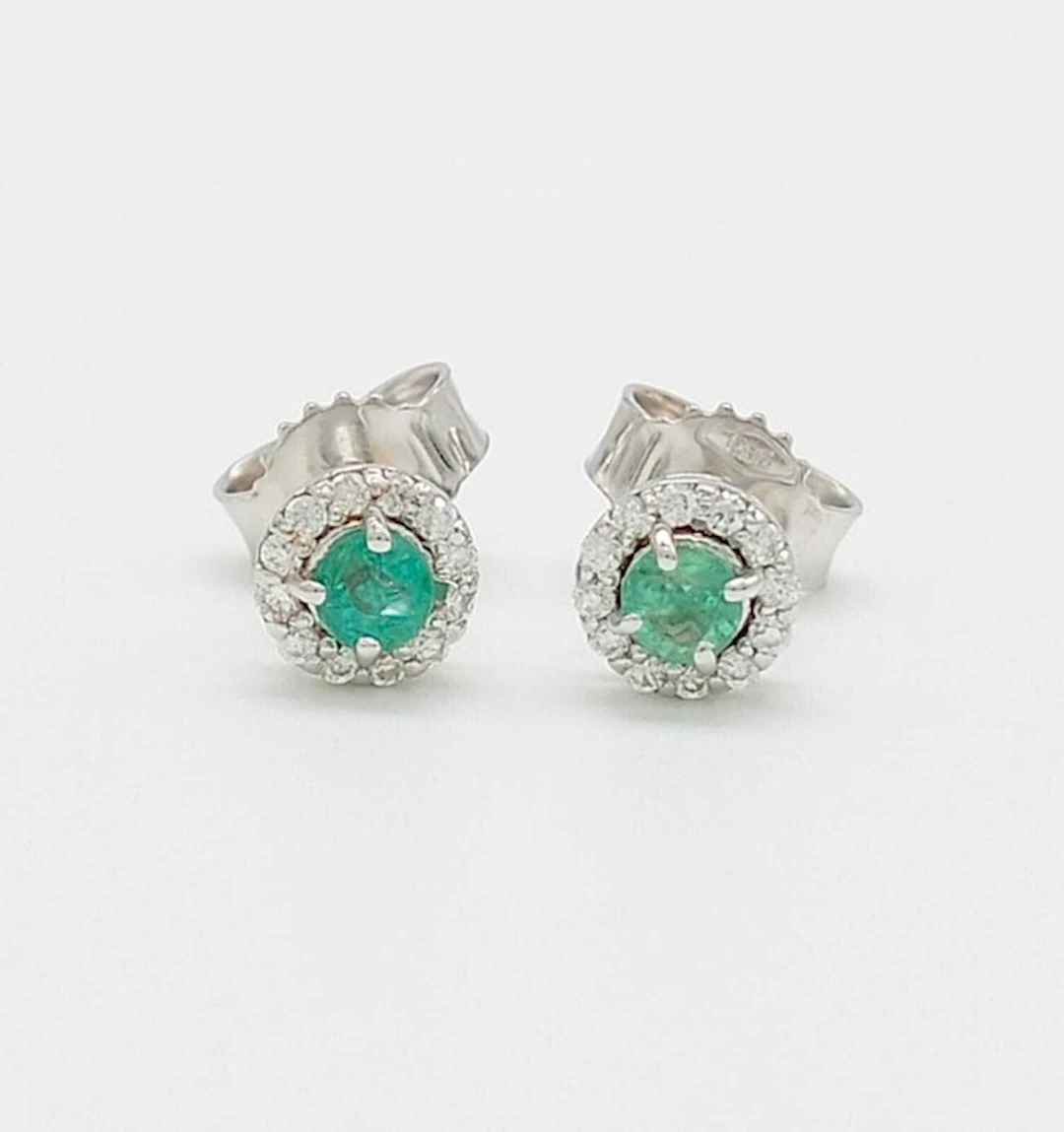 No reserve price - Stud earrings - 14 kt. White gold Emerald - Diamond - 585