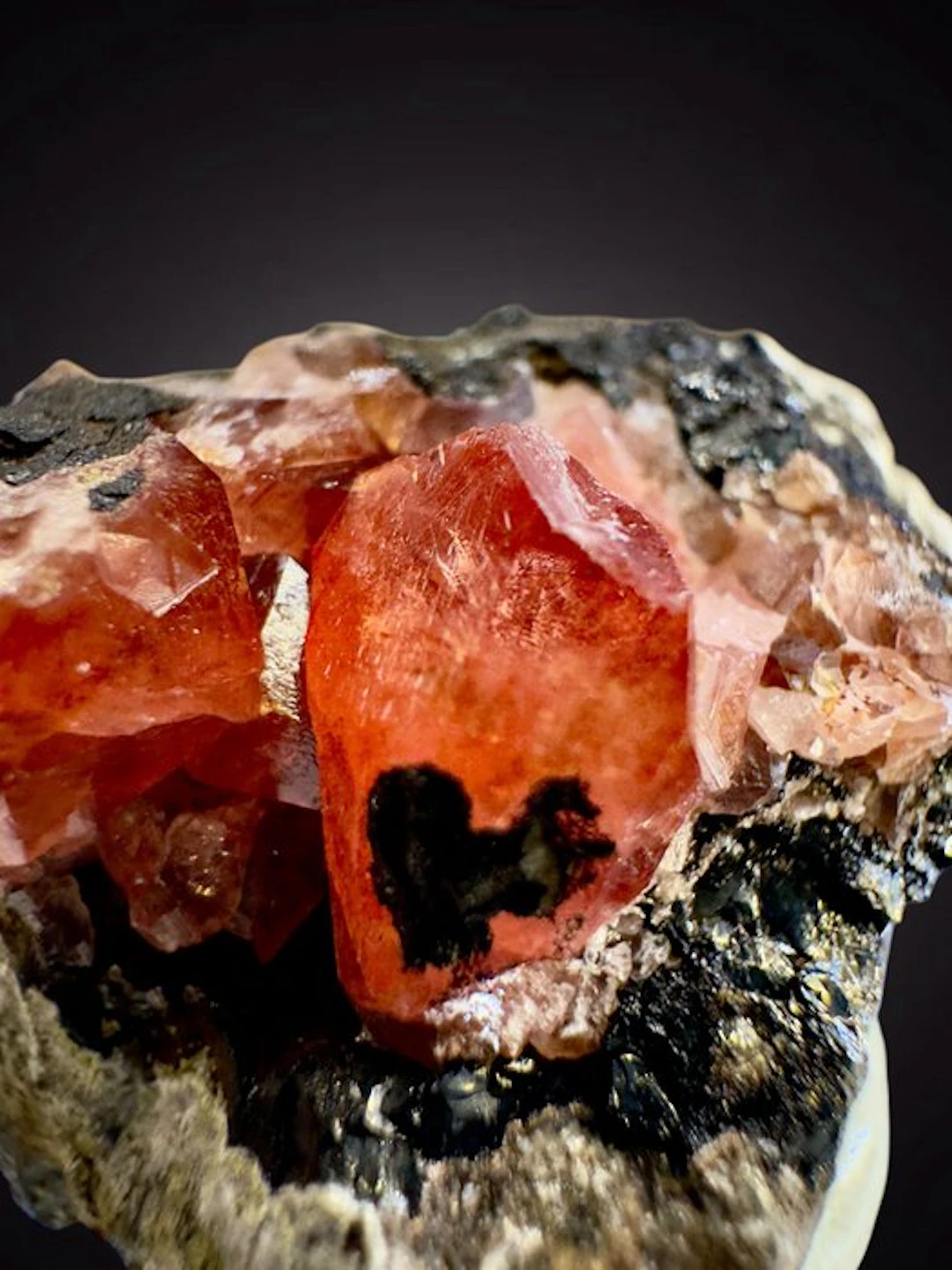 Rhodochrosite gem