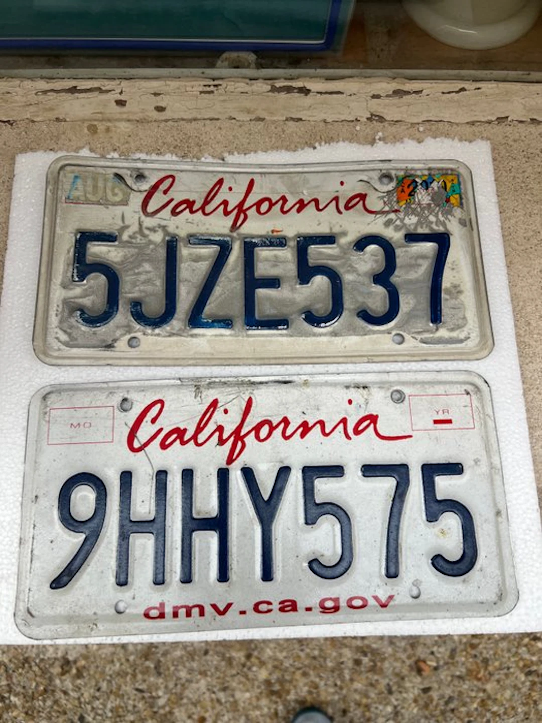 Number plate (2) - Ford - 1990-2000