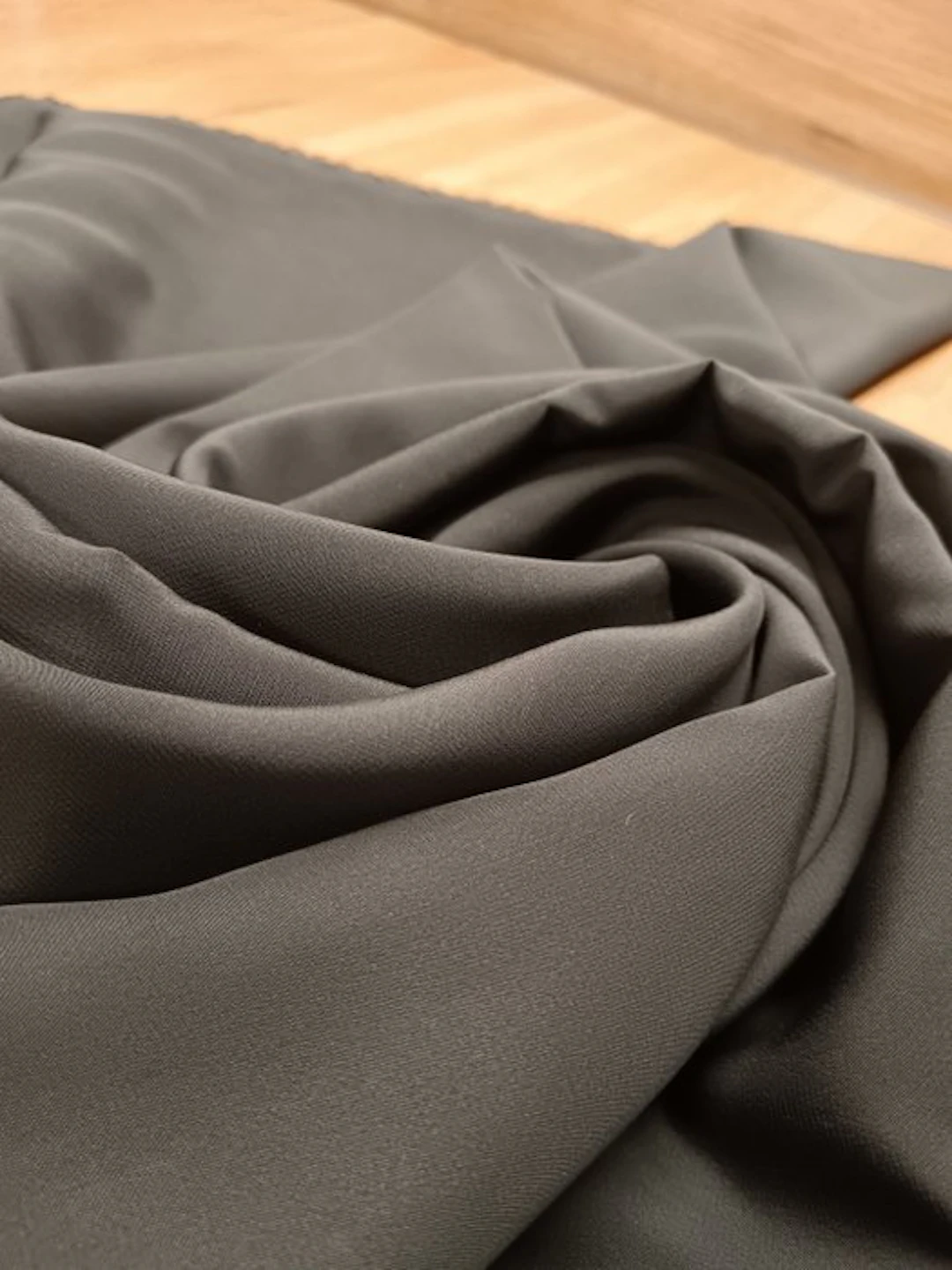Haute-couture silk and 748