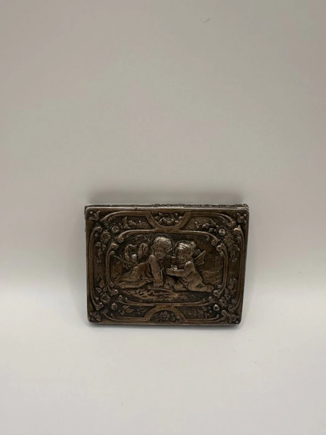 Pillbox - .800 silver - Hanauer Silver Tin