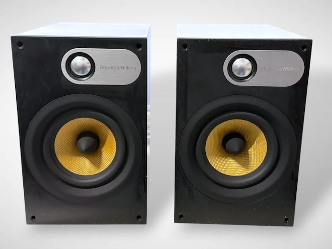 Bower & Wilkins - 686 / 2-Way Vented-Box Bookshelf Speaker set