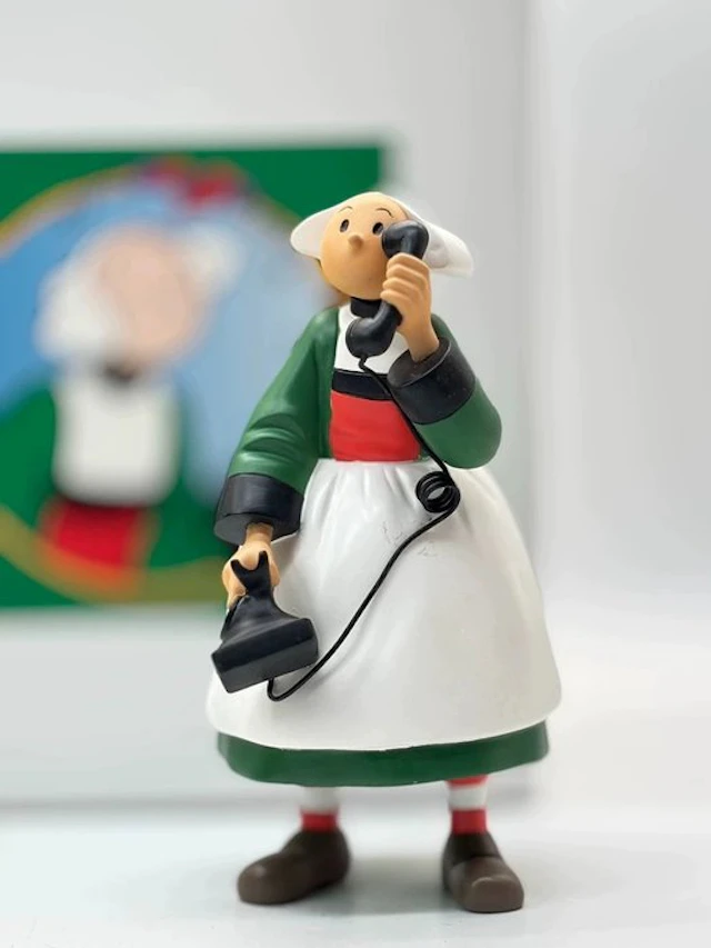 Figurine - Becassine on telephone - Plastic, Resin