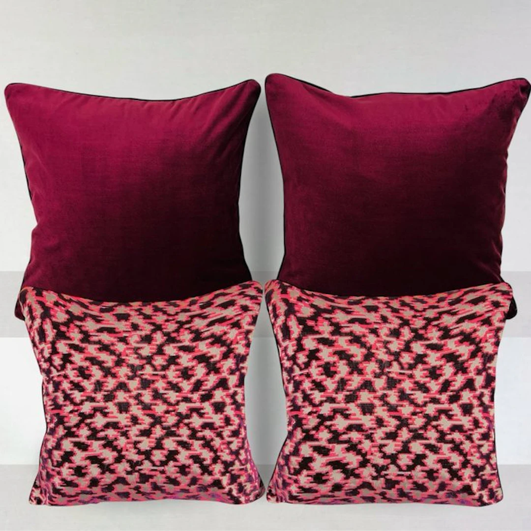Lelièvre Paris - New set - Two cushions in a set of four - Cushion