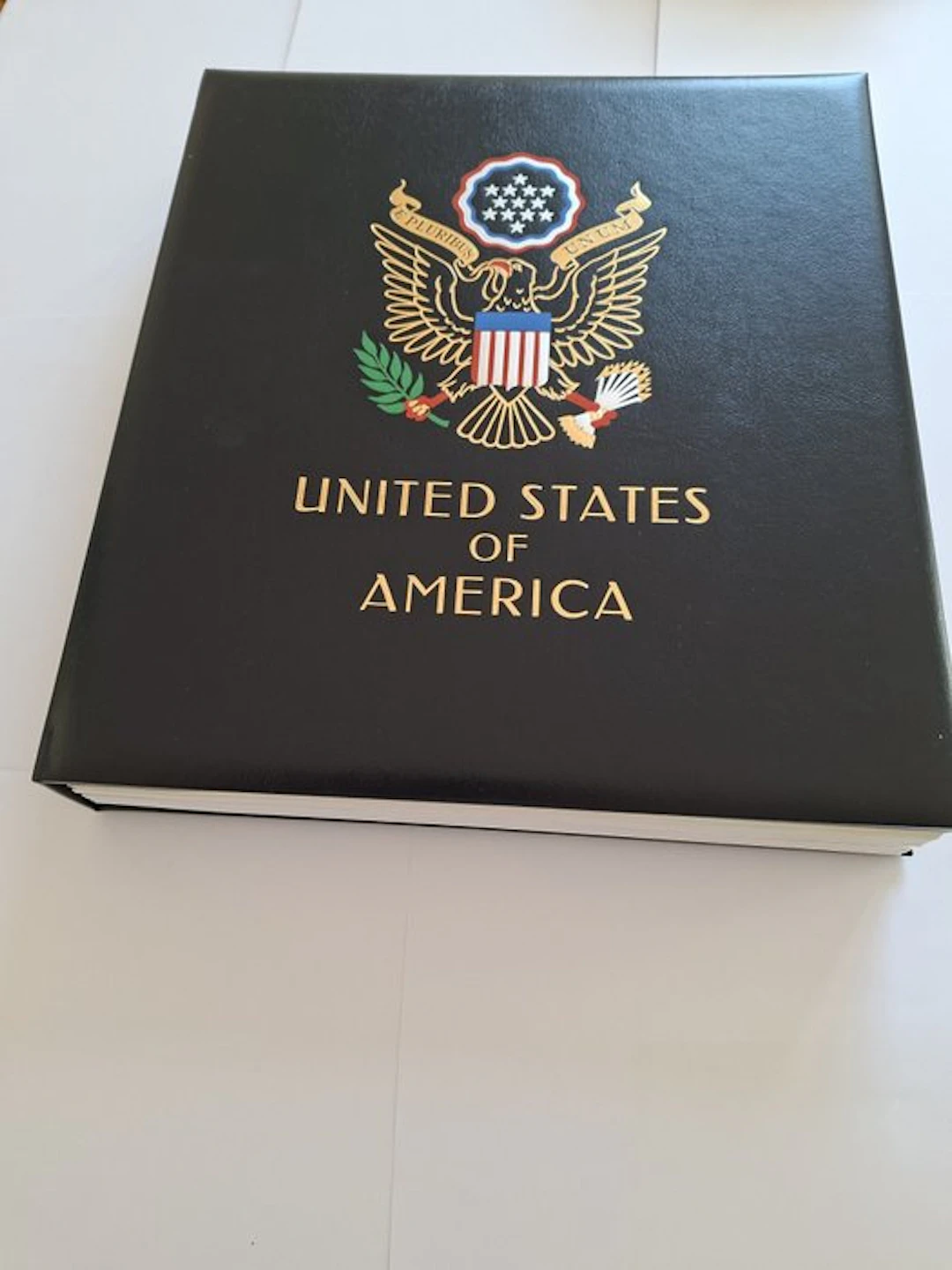 North America 1990/2005 - Collection in a Davo luxury album with clamp strip