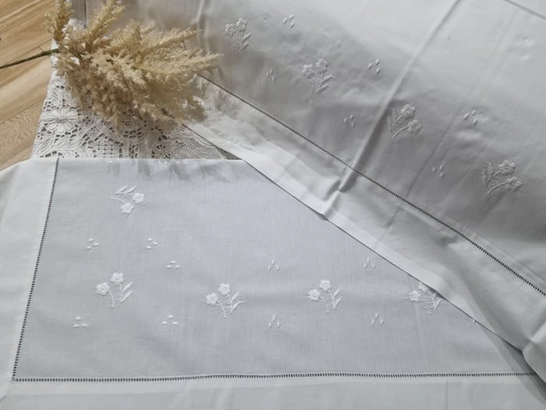 Bed sheet - 280 cm - 270 cm