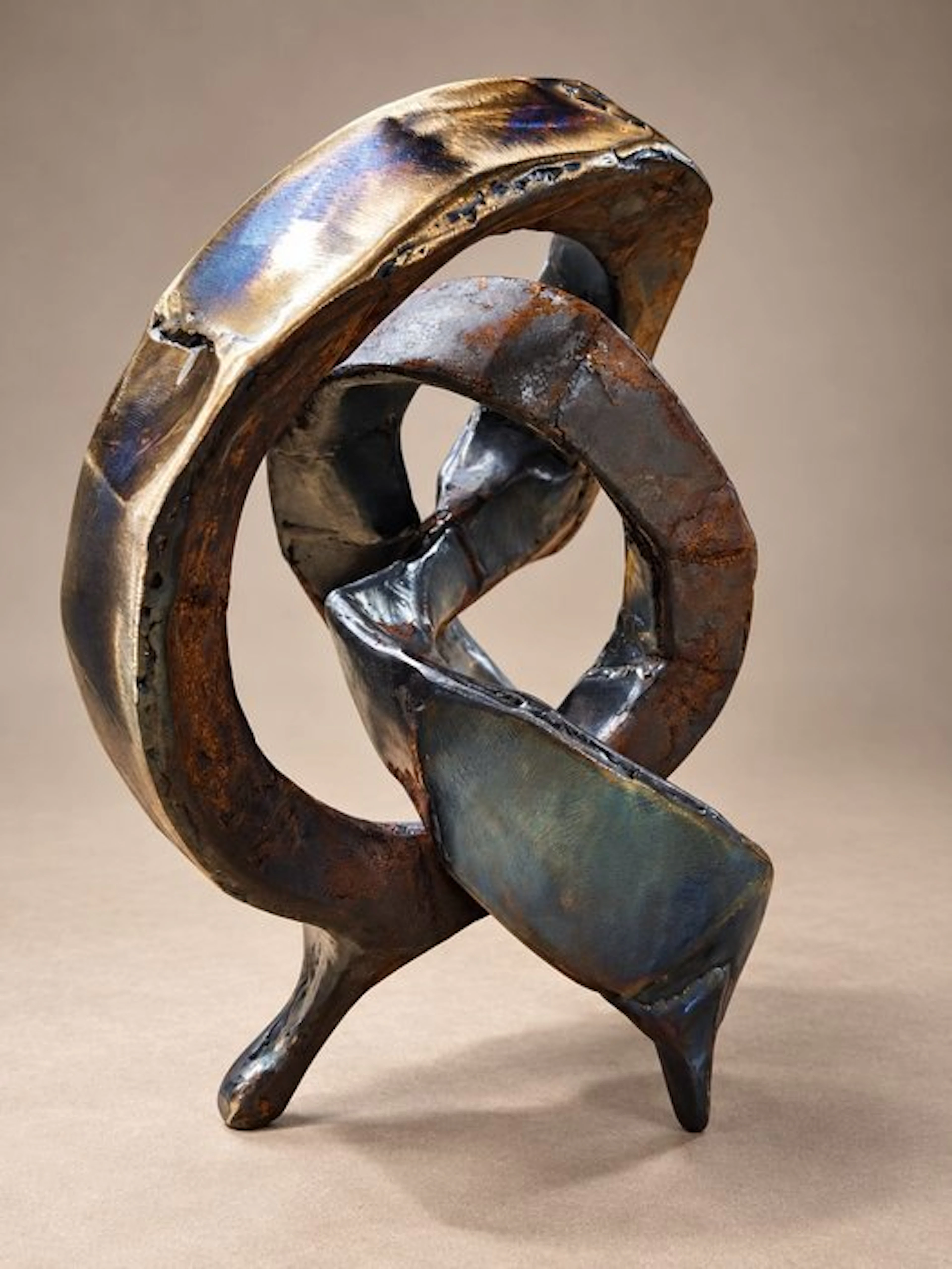 Corné Nuham - Sculpture, NO FIXED POINT - 35 cm - Welded iron - 2026