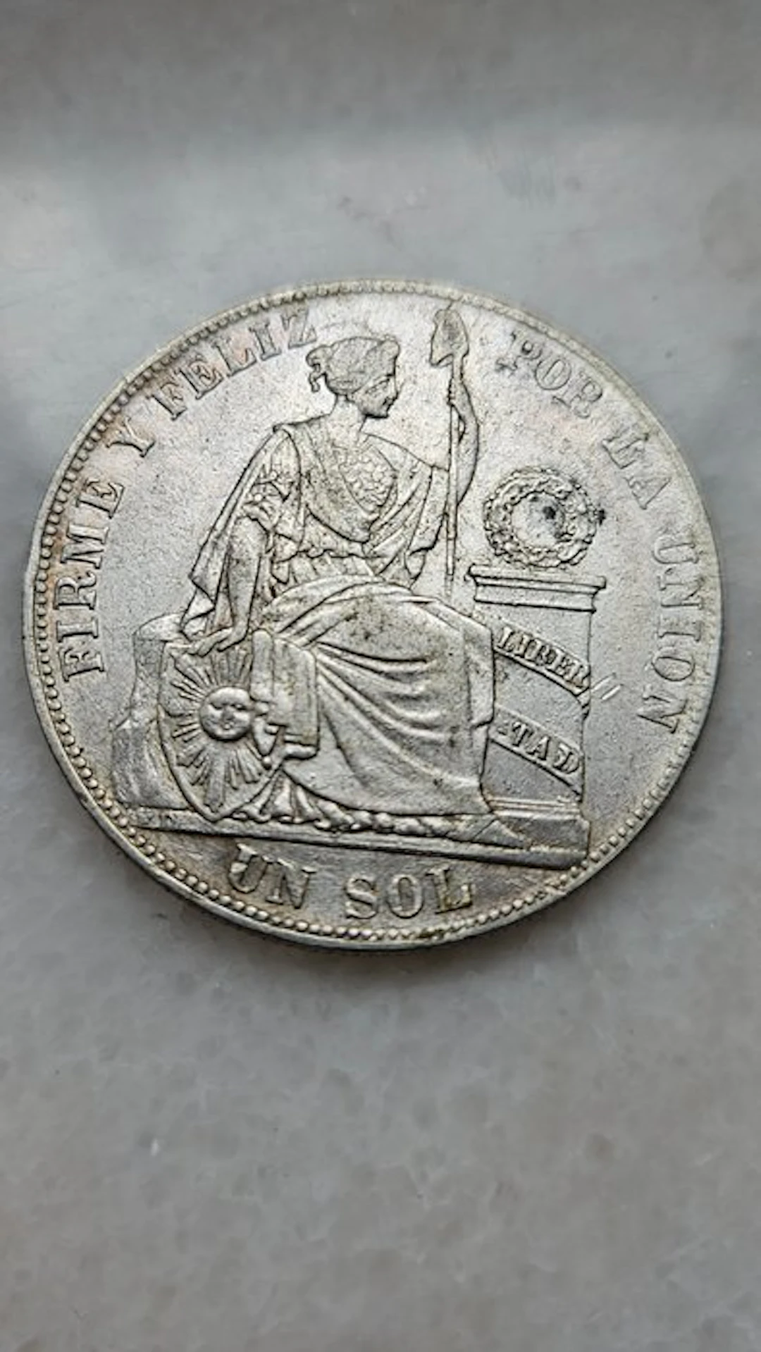Peru. 1 Sol 1884 (No reserve price)