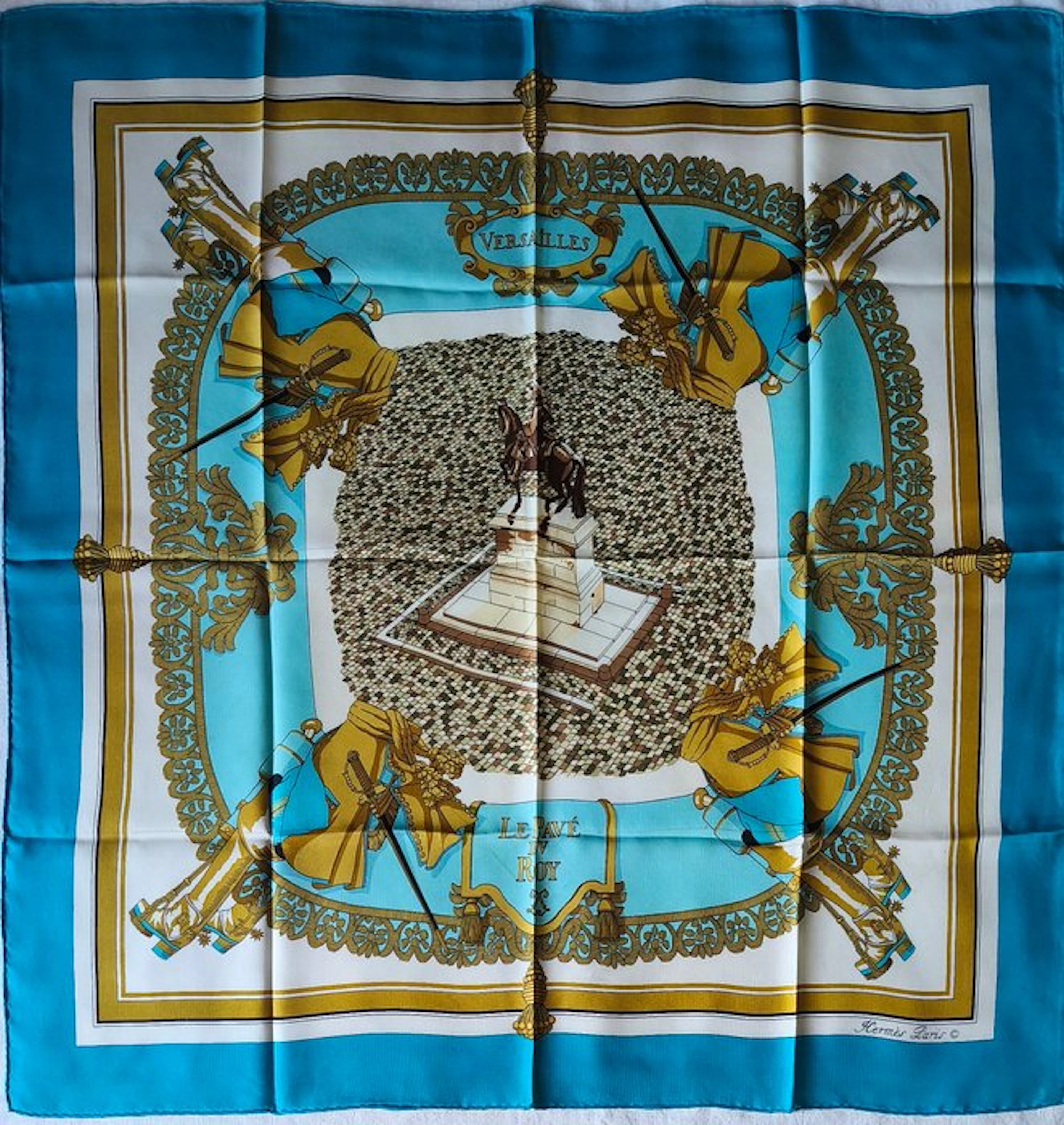 Hermès - VERSAILLES LE PAVÉ DU ROY by Hugo Grygkar - Foulard
