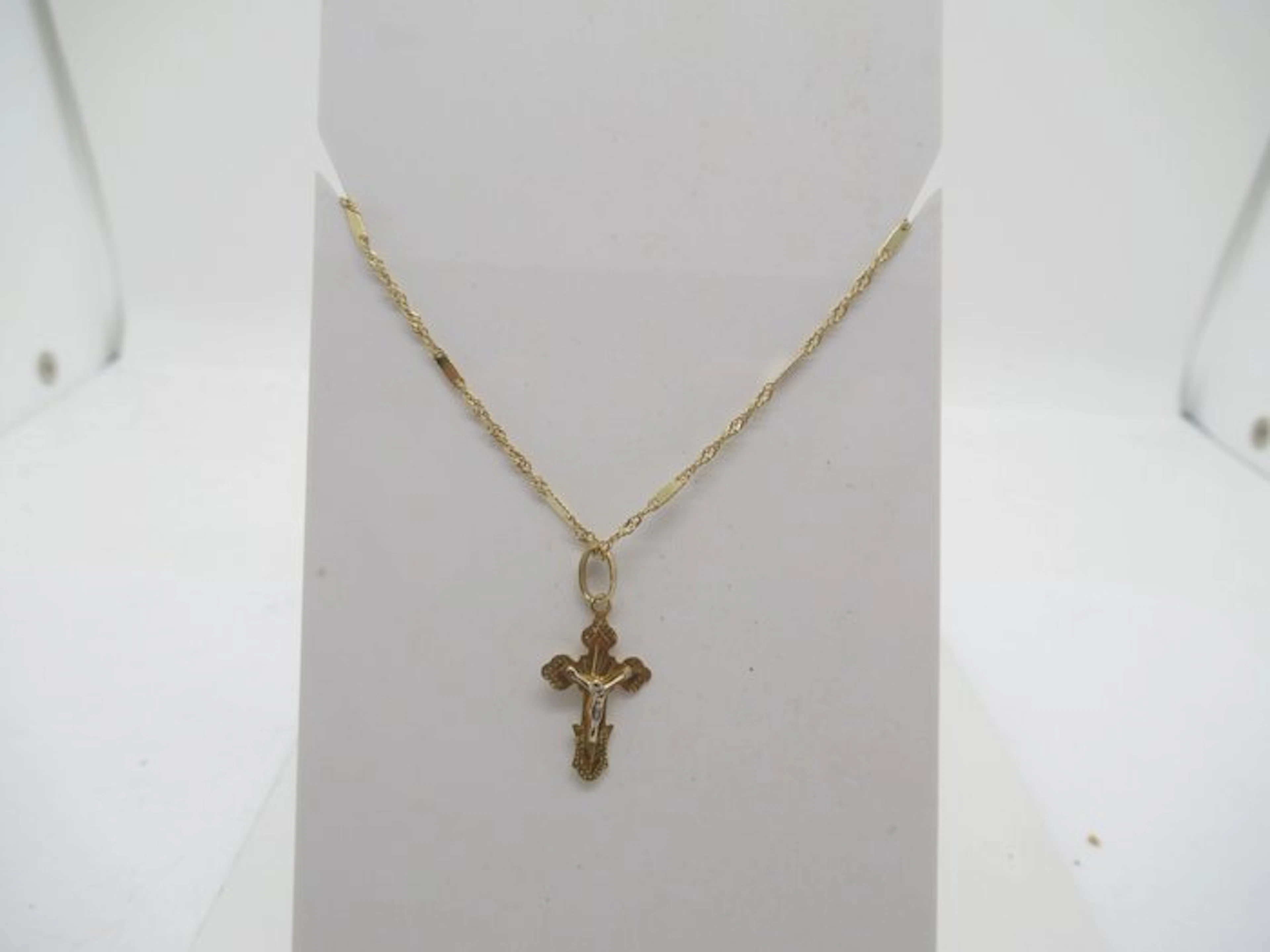 Necklace - 14 kt. Yellow gold