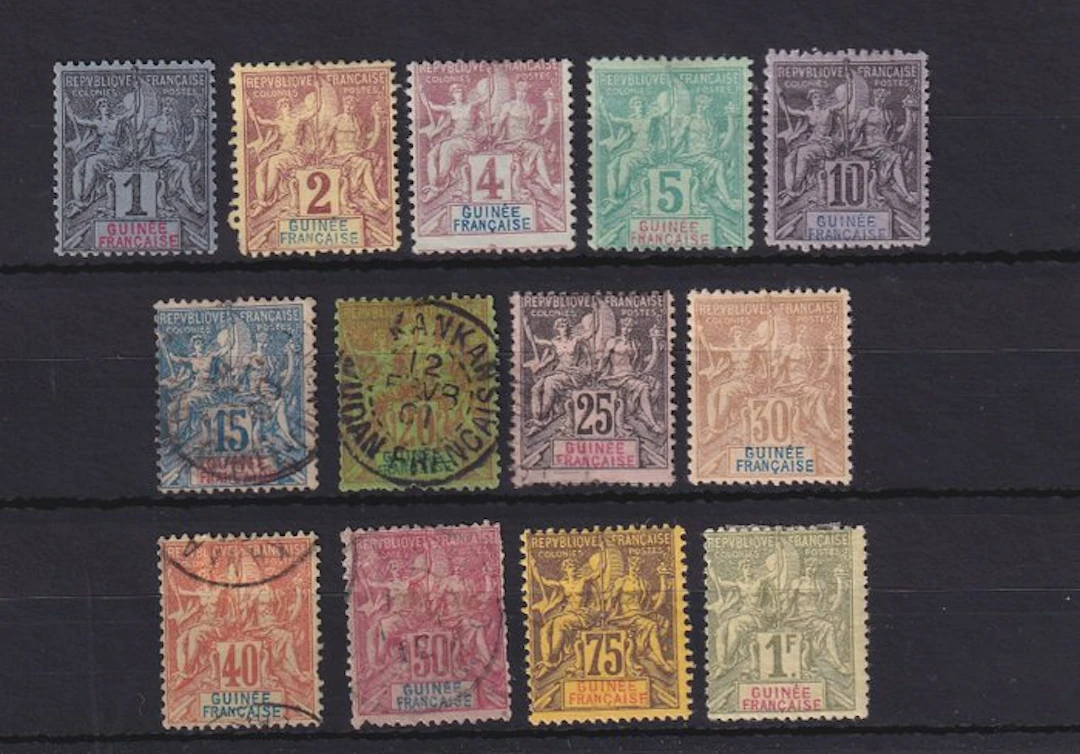 Guinea 1892 - Série complète - Yvert n°1/13