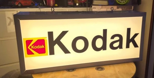 Kodak - Kodak illuminated sign - Sign - Steel, Polycarbonate