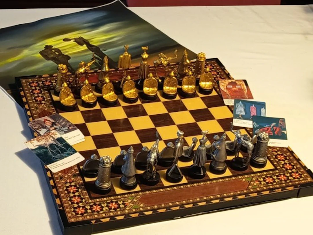 Chess set - Salvador Dalí (after) - Metal and Wood