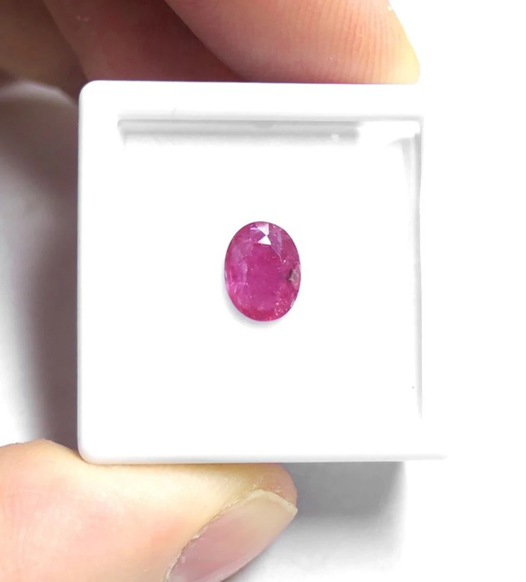 Magnificent RUBIS of 100% natural origin Cabochon- 0.27 g
