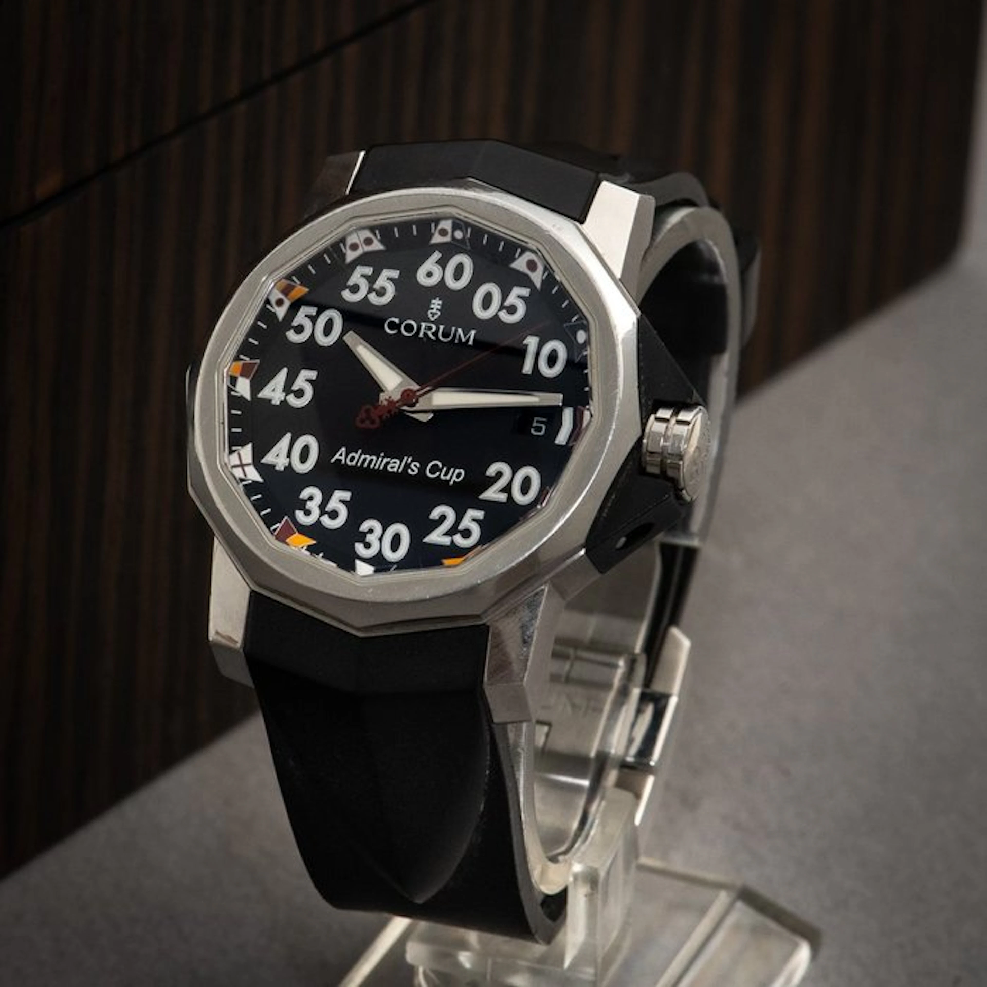 Corum - Admiral's Cup - 010010 - Men - 2010-2020