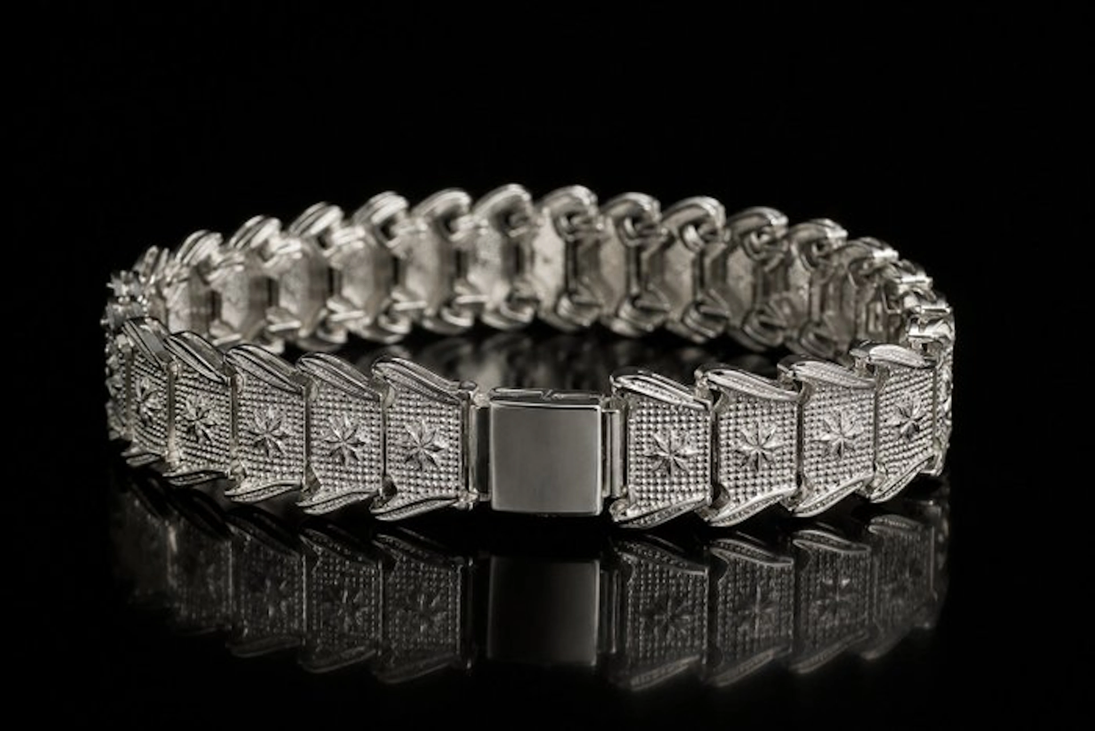 No reserve price - Bracelet Sterling silver bracelet with...