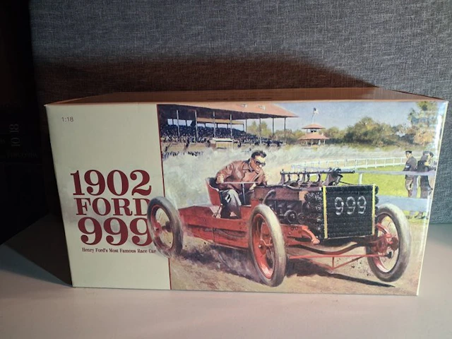 Exoto 1:18 - Model car - 1902 Ford 999