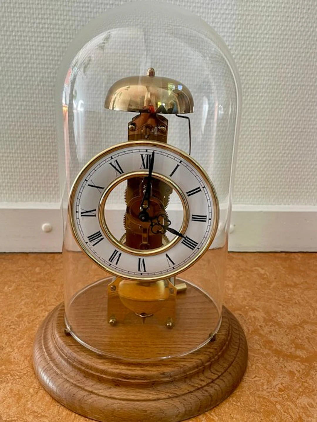 Skeleton clock