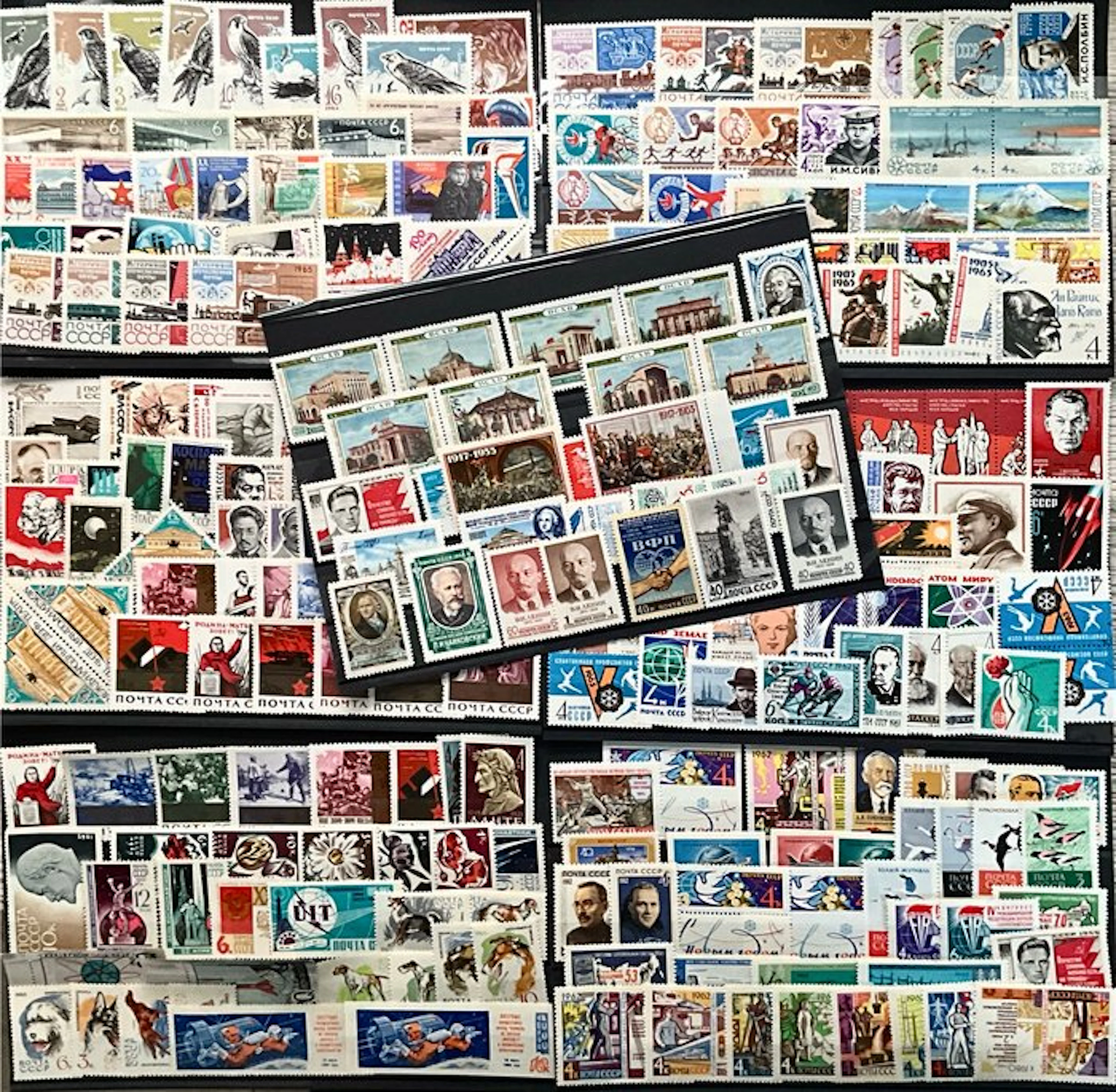 Russia 1957/1965 - Mint never hinged stamps in seven overstuffed stock cards