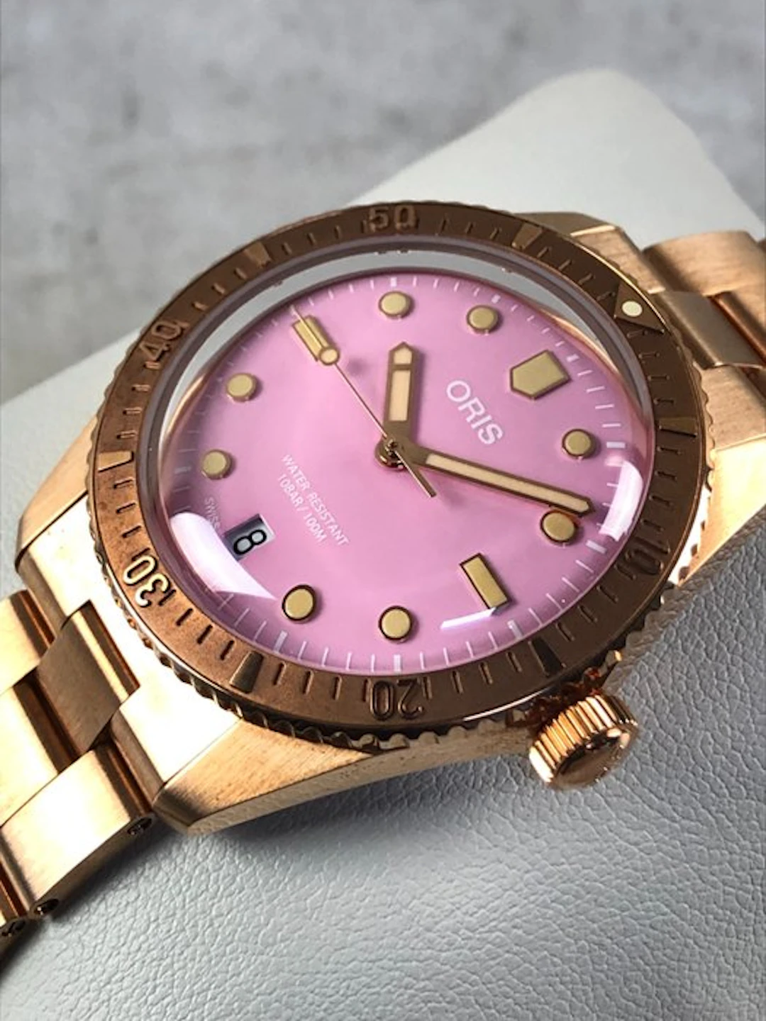 Oris - Divers Sixty-Five Cotton Candy Bronze Automatic...
