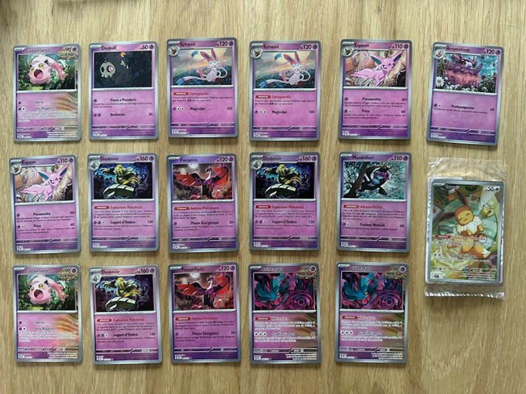 Pokémon - 17 Mixed collection - Scarlet & Violet - Evoluzione Prismatiche