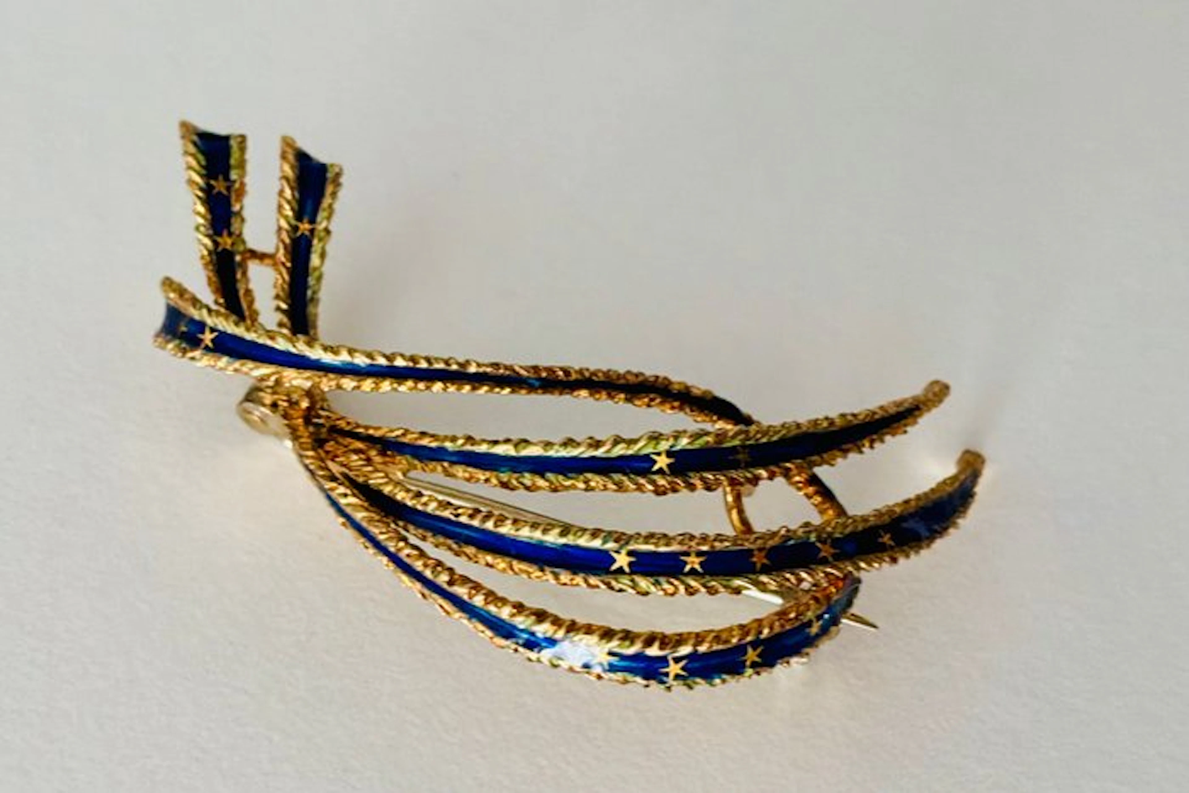 Brooch - 18 kt. Yellow gold