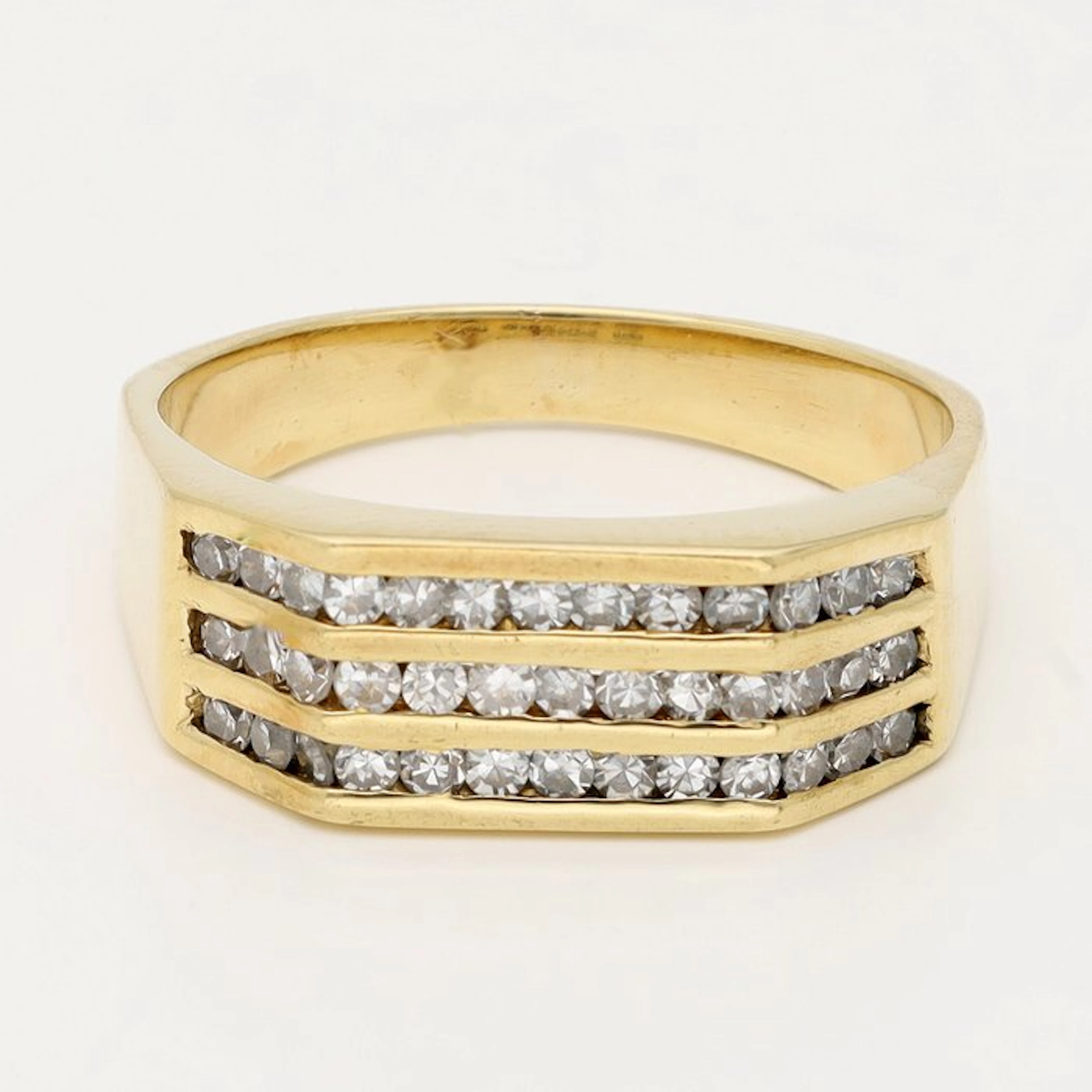 Ring - 18 kt. Yellow gold Diamond (Natural)