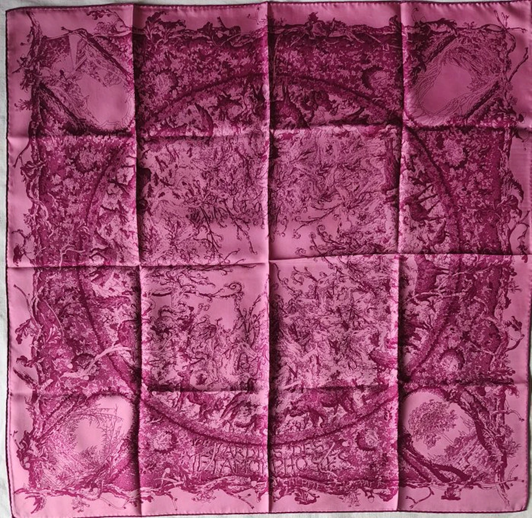 Hermès - JARDINS DES MÉTAMORPHOSES by François Houtin. Recherché - Foulard