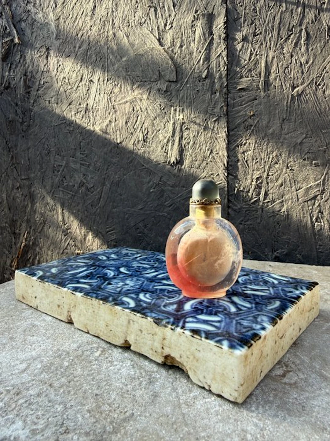 Antique Tile (2) - Antique - 1970-1980 - Tile and bottle