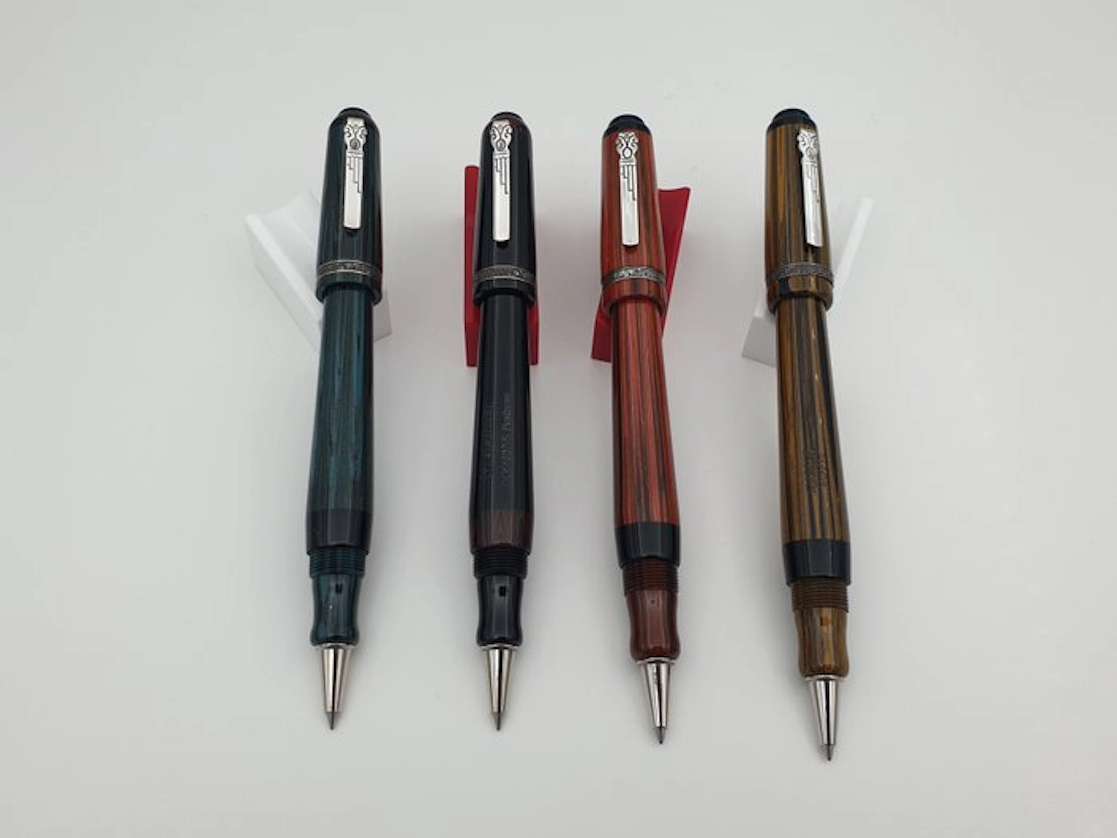 Marlen - Set 4 penne Maschere Atellane - Edizione...