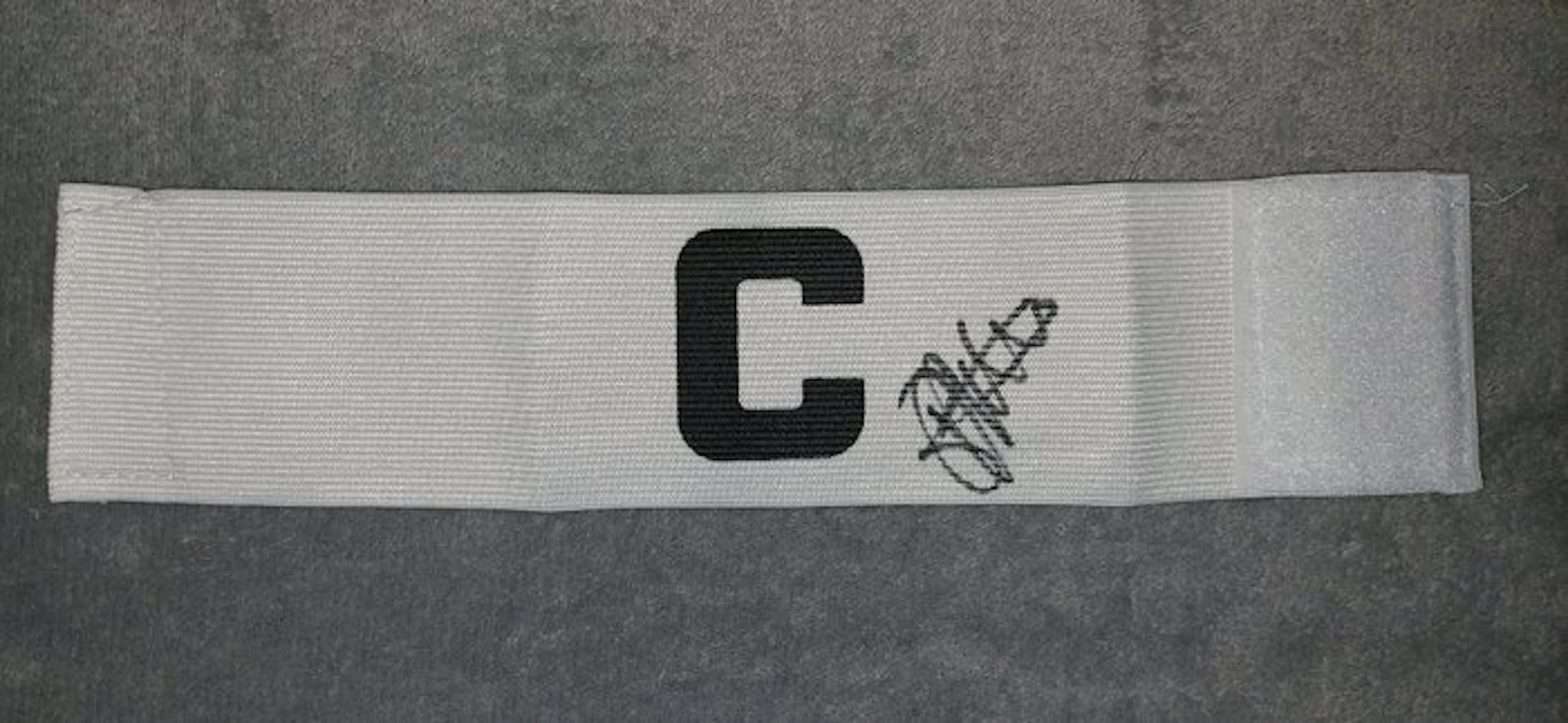 Atalanta - Italian Football League - Barat Djimsiti - 2025 - Captain's armband