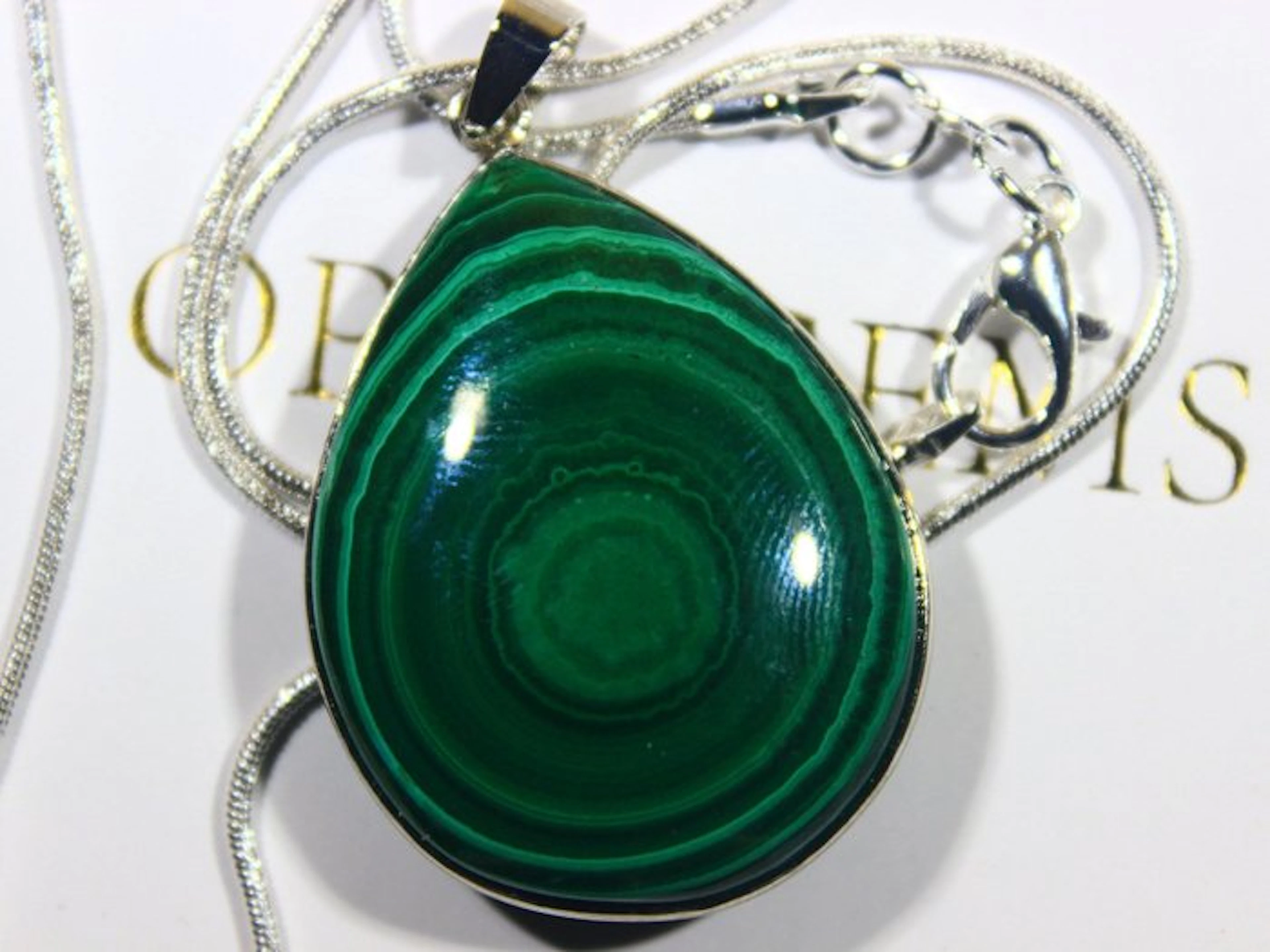 Ct. 113.00 Pendant in Natural Malachite - Polished...