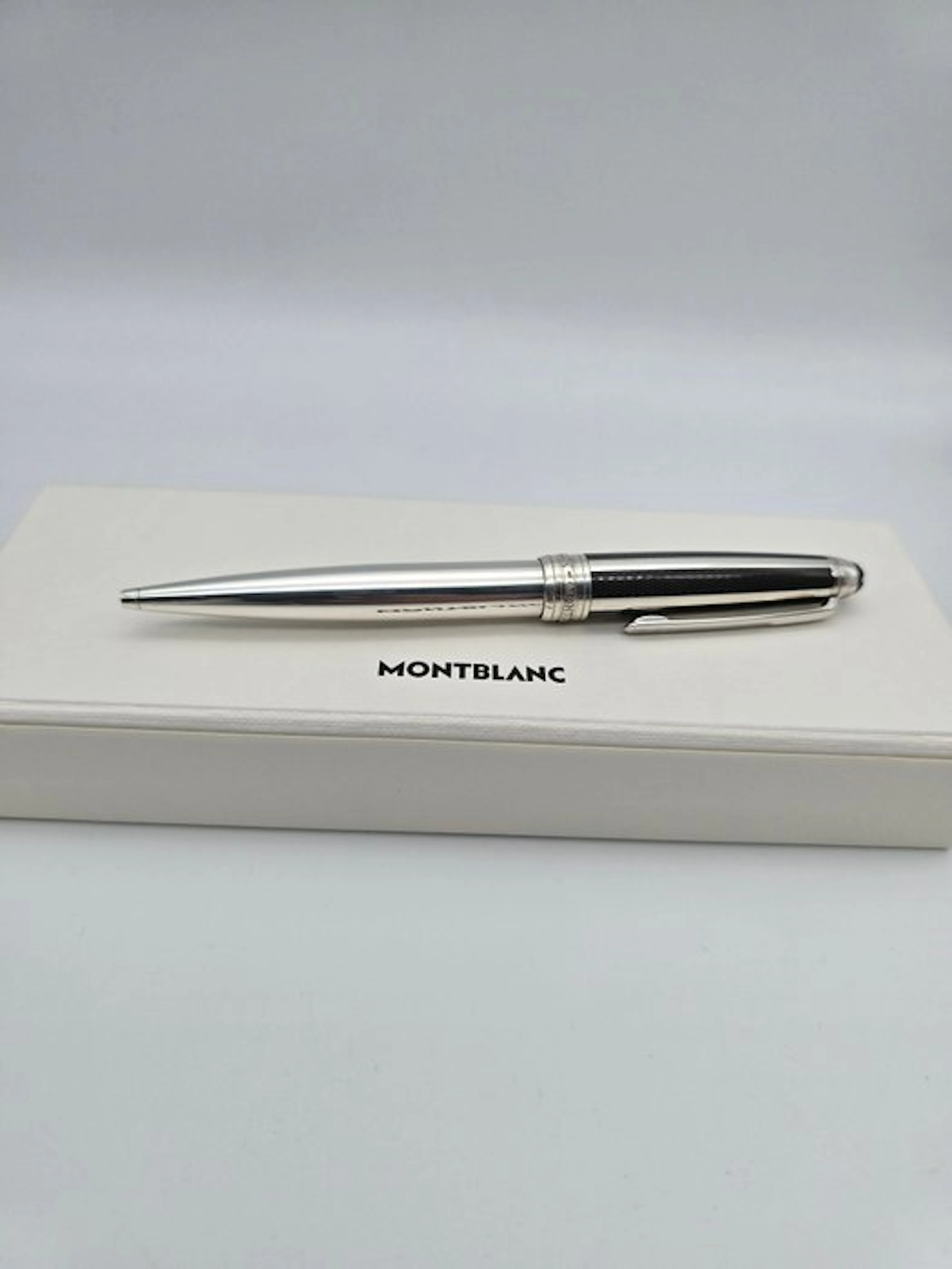 Montblanc - Bolígrafo Montblanc Meisterstück Solitaire...