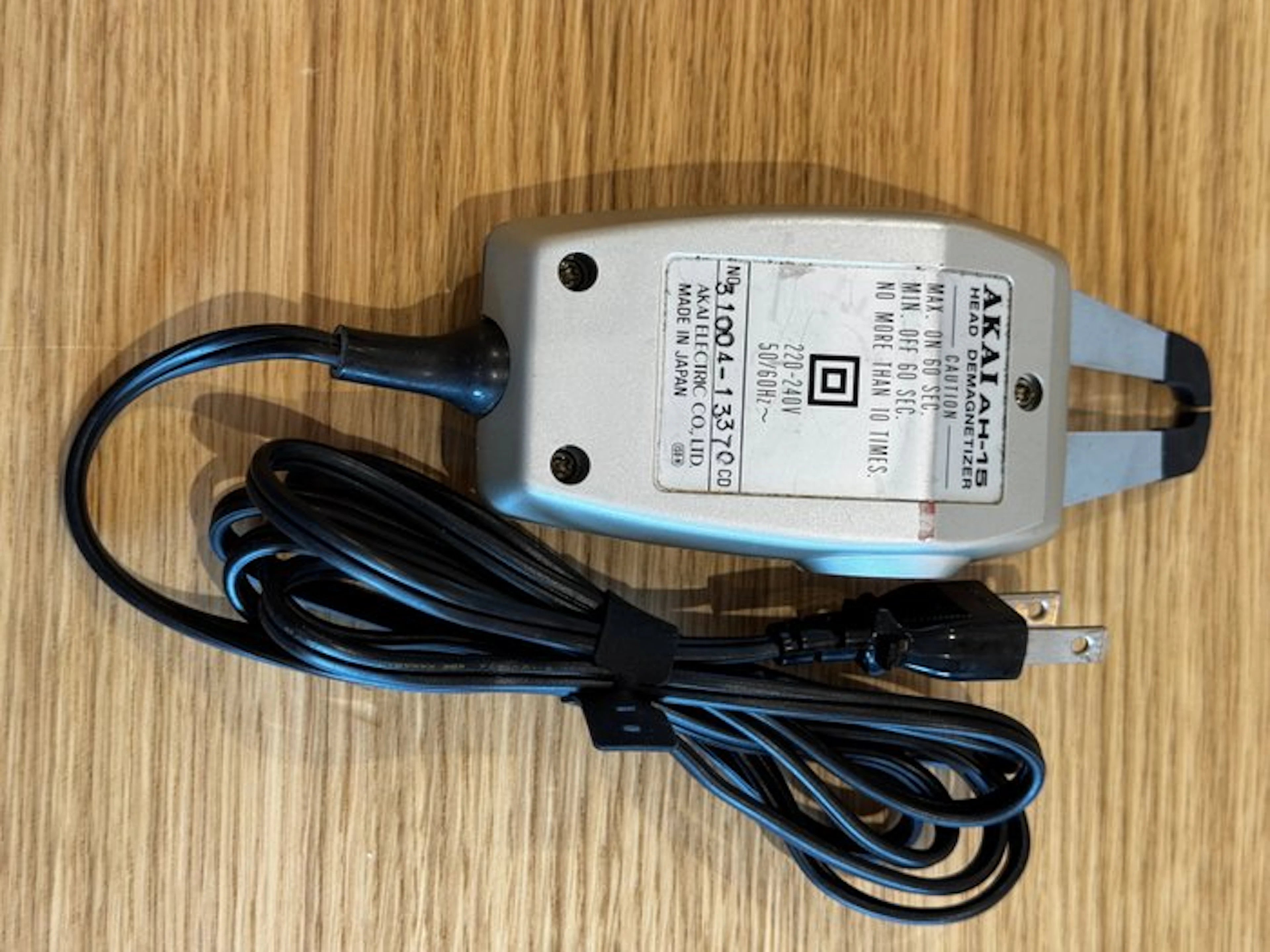 Akai - AH-15 Head Demagnetizer Audio component