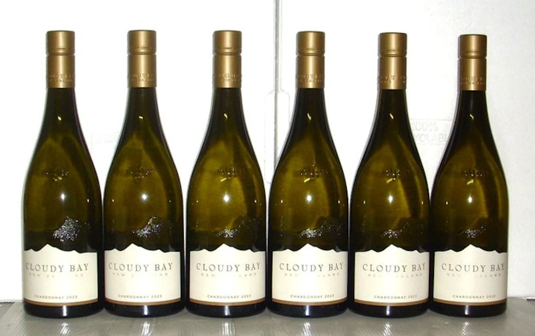 2023 Cloudy Bay - Chardonnay - Marlborough - 6 Bottles (0.75L)