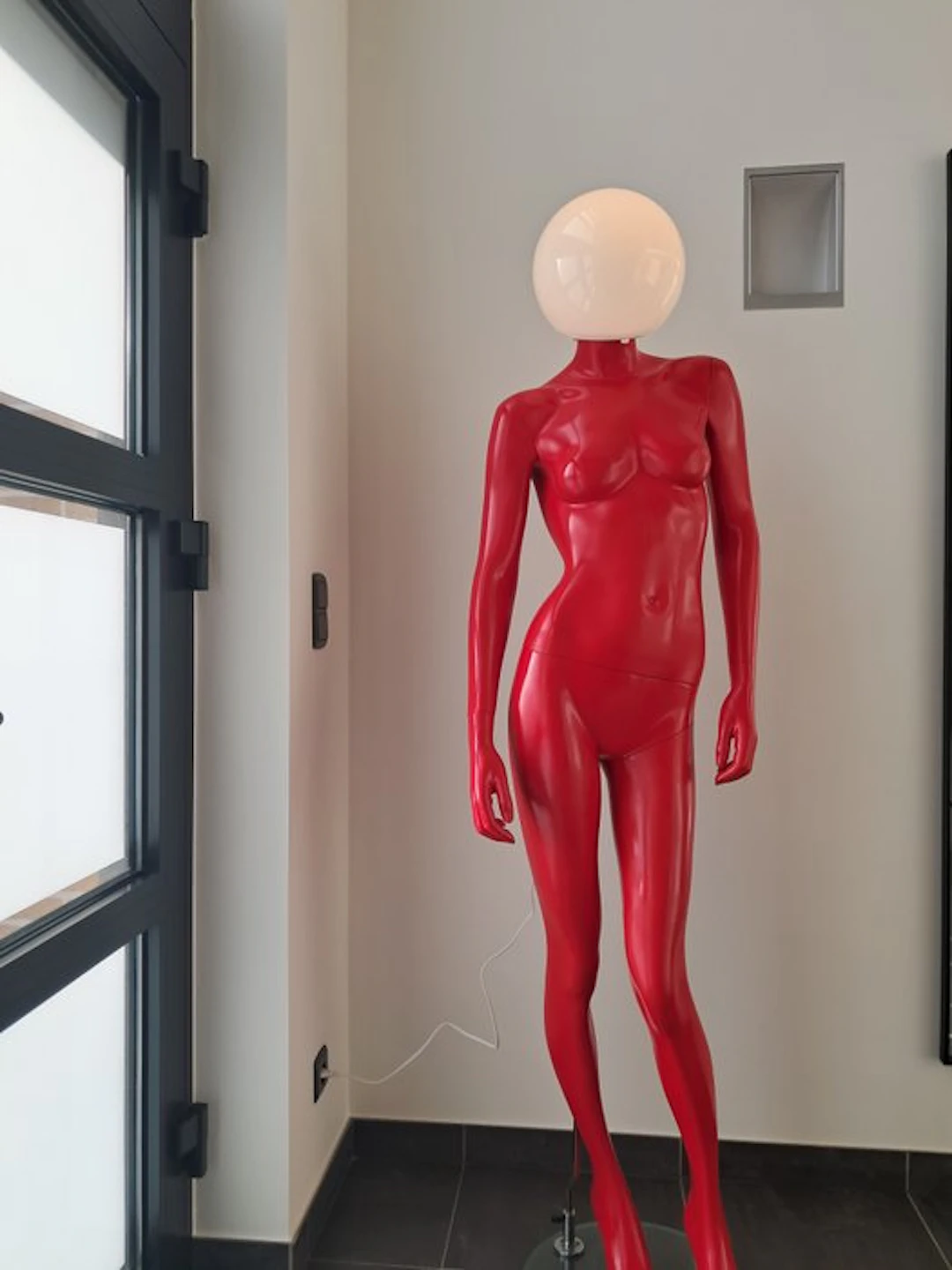 Hans Boodt - Mannequin - Kunstzinnige mannequin/lamp - Resin, polyester