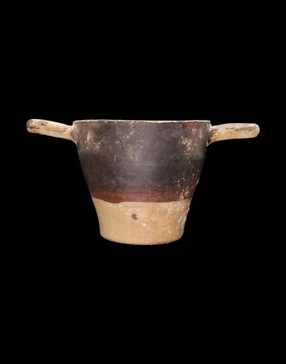 Etruscan Ceramic Etruscan skyphos - 7th/6th century AD.
