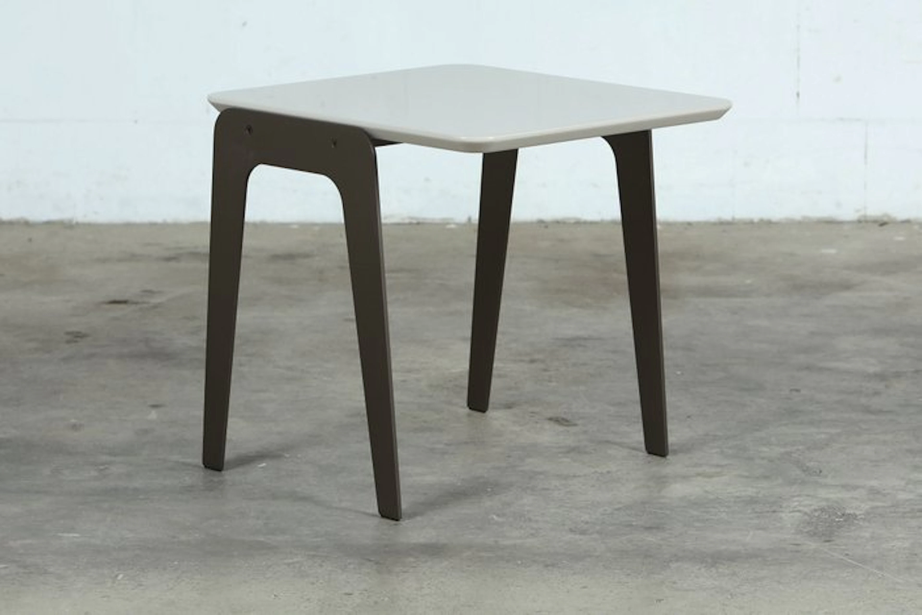 Minotti - Rodolfo Dordoni - Side table - Kirk Jut Out Top - Metal