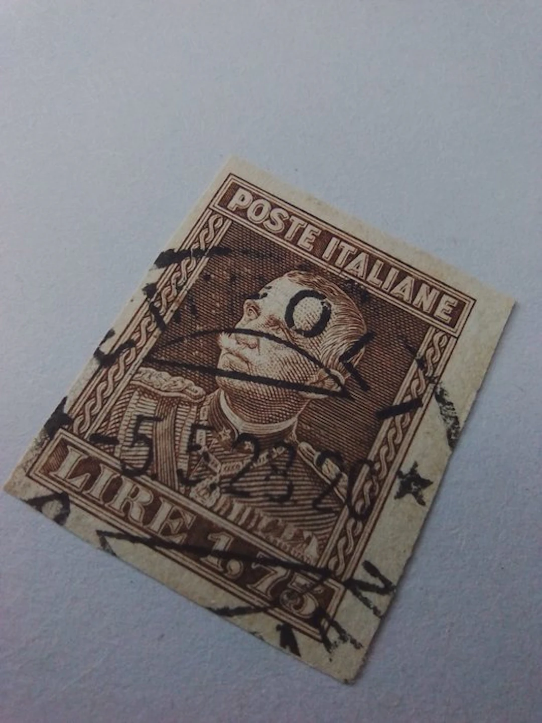 Italy 1927 - Lira 1.75 non-perforated - Sassone N. 214c