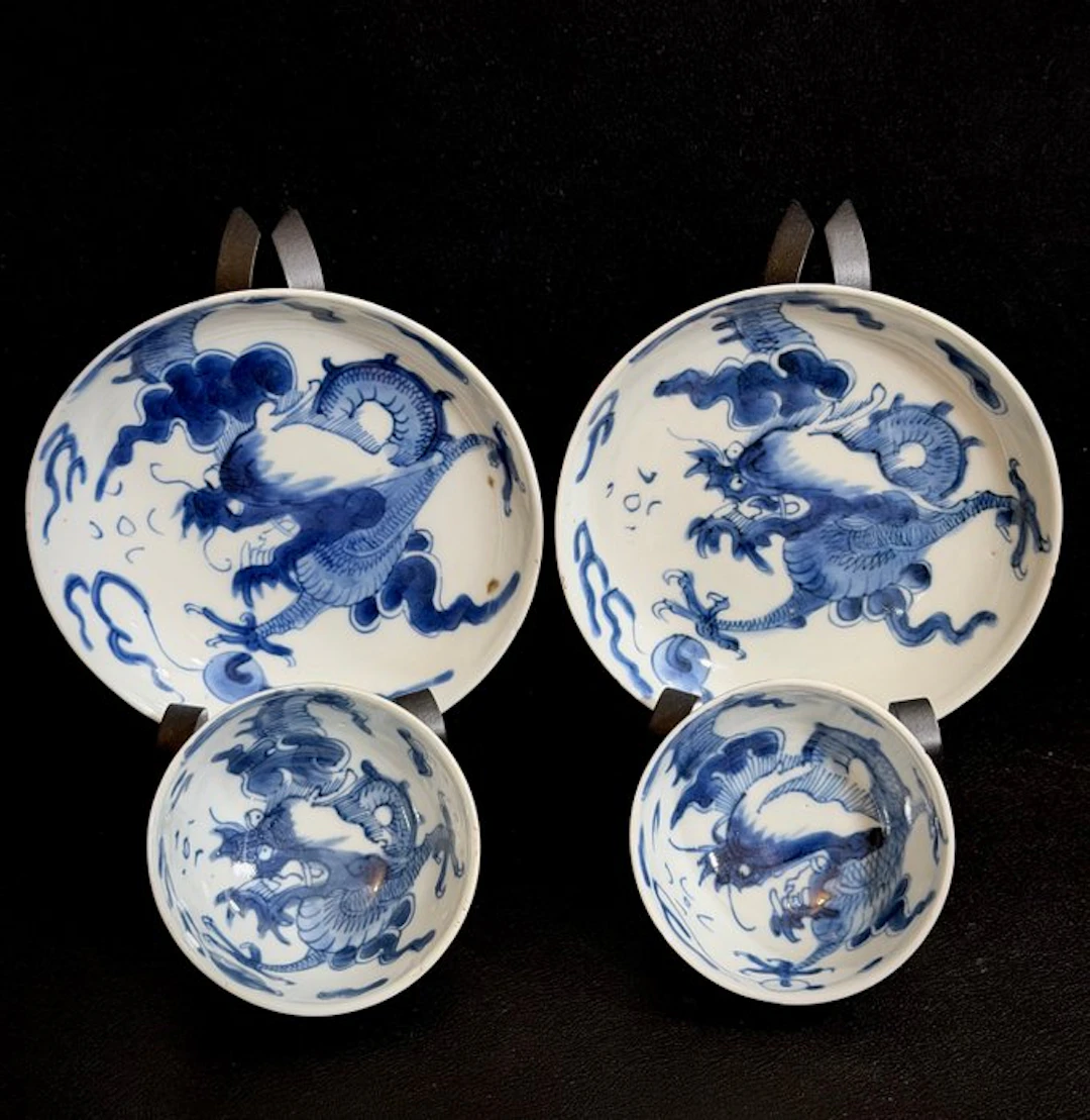 Two sets tea cup and saucer - Porcelain - China - Yongzheng (1723-1735)