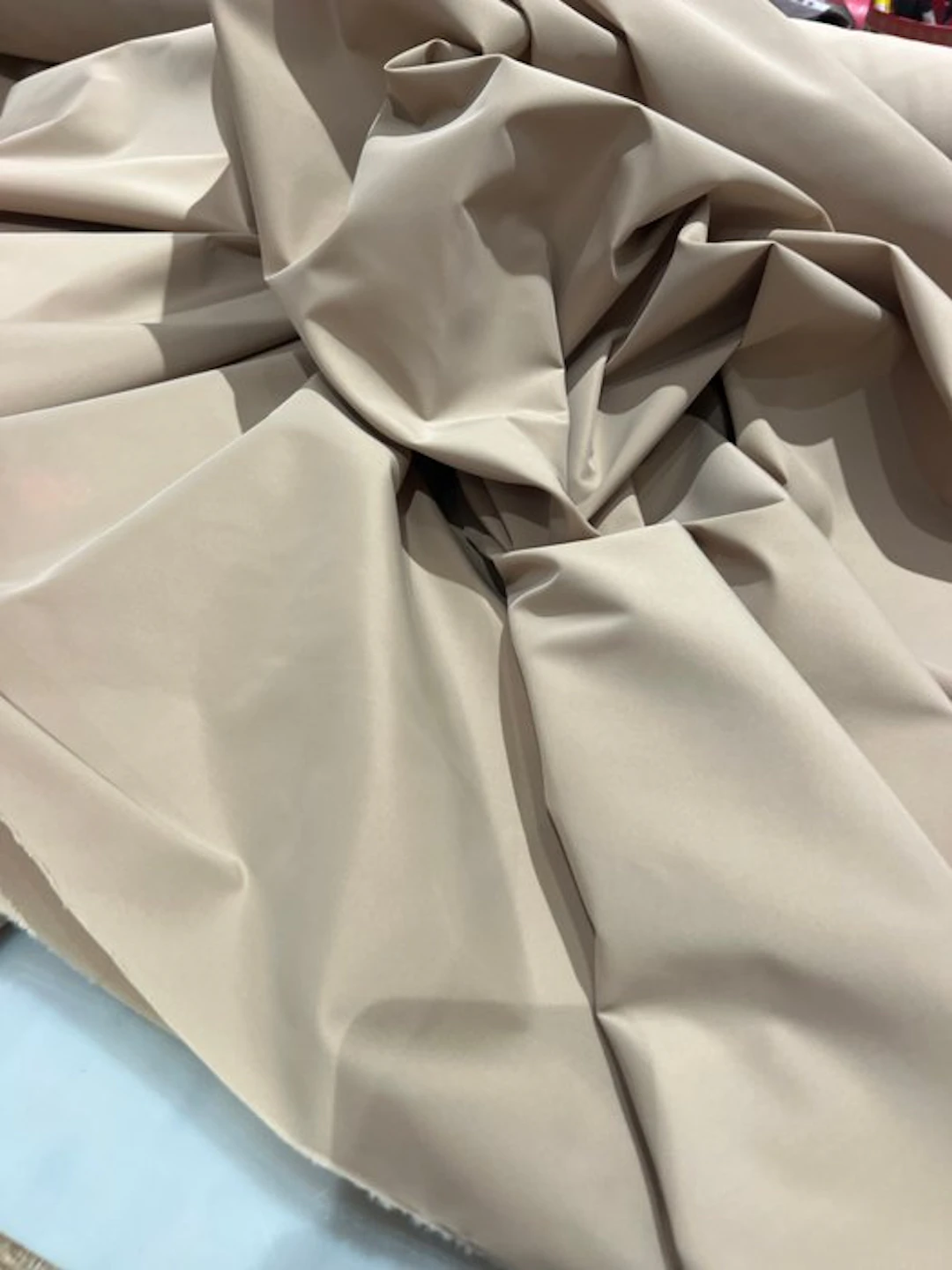 tafftas no fire trevira cs 900 x 310 - Adore - Textile - 900 cm - 310 cm