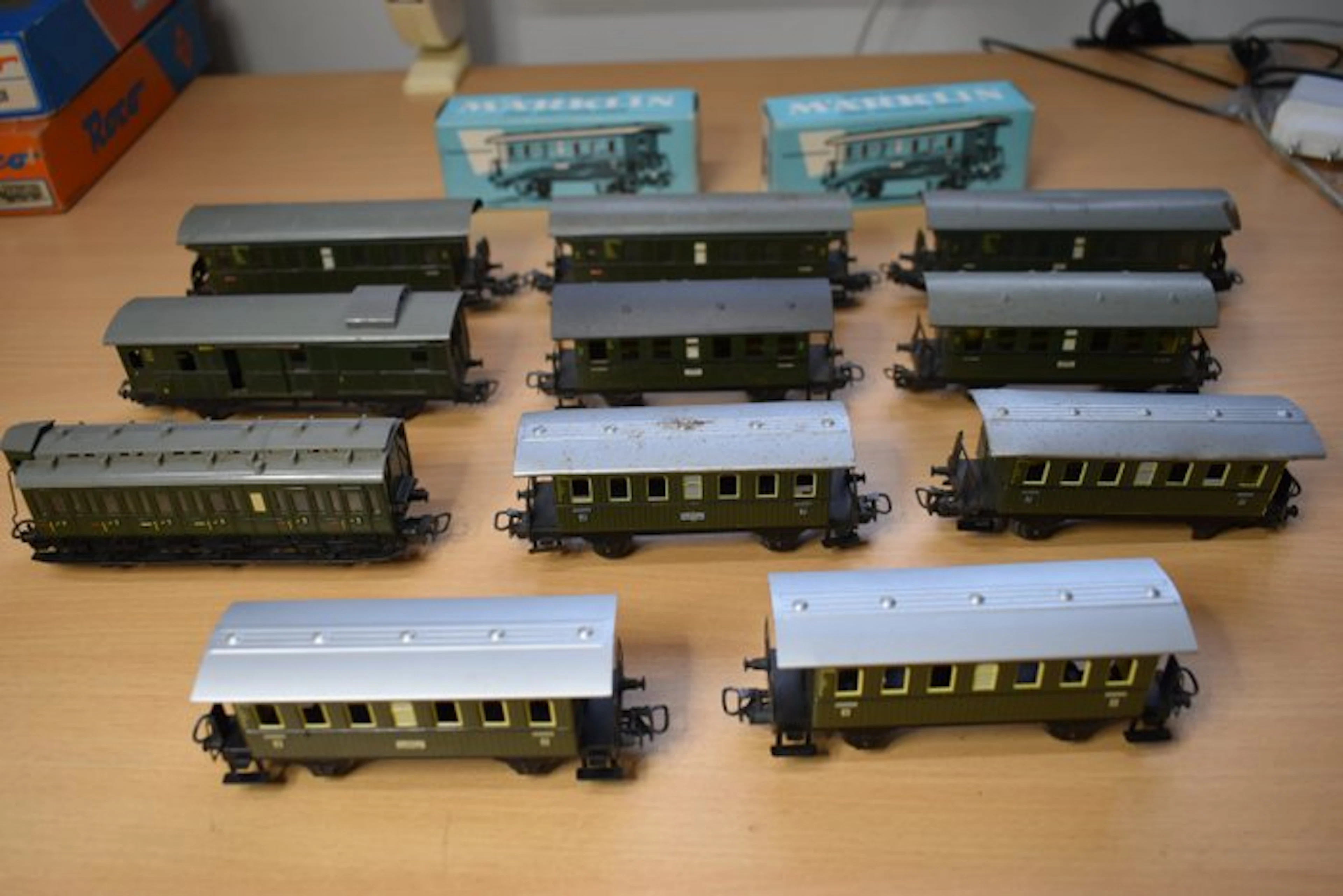 Märklin H0 - diverse - Model train passenger carriage...