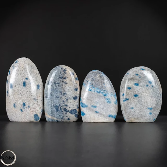 K2 Jasper Freeforms – Fascinating natural stones with...
