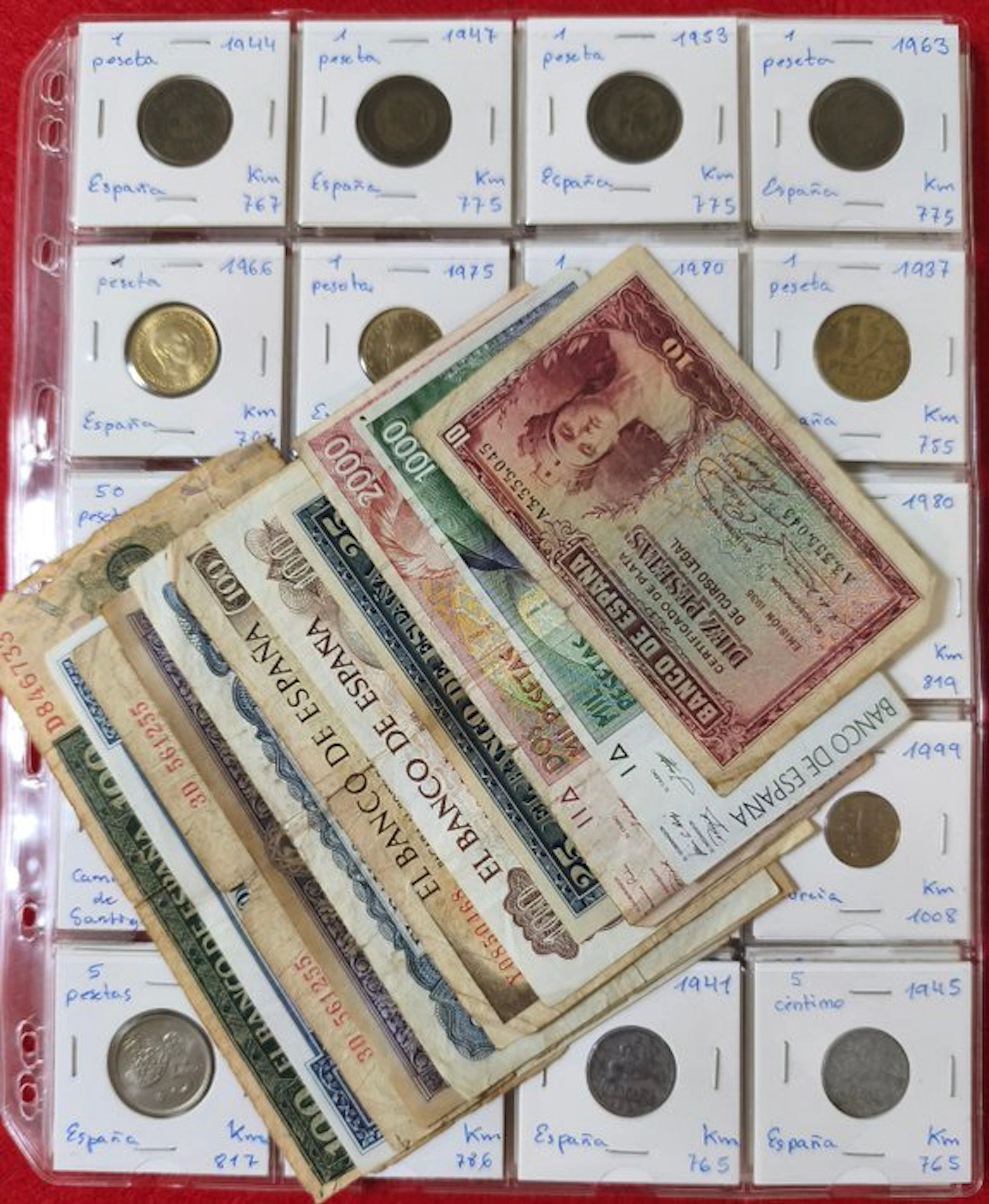 Spain: 60 coins, plus 11 old banknotes. Era: 1900-2000.. (No reserve price)