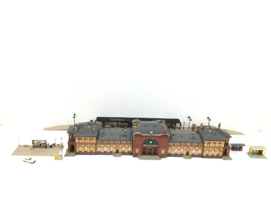 Faller, Vollmer H0 - Model train buildings (8) - Very...