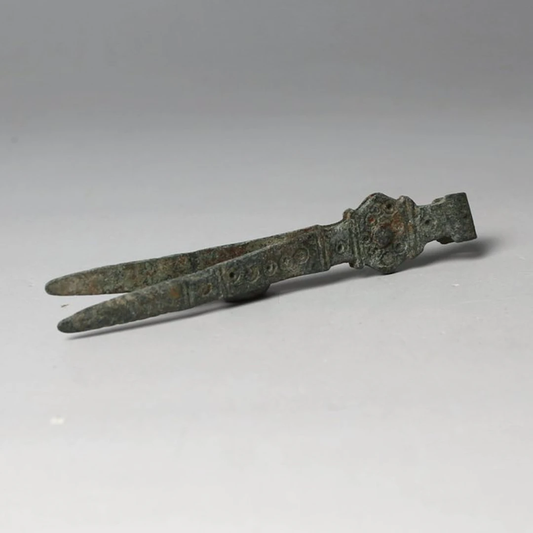 Late Roman/Early Byzantine Bronze Medical instrument, Tweezer (No