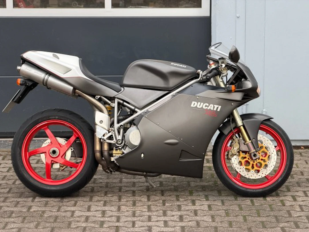 Ducati - 748S - 2002