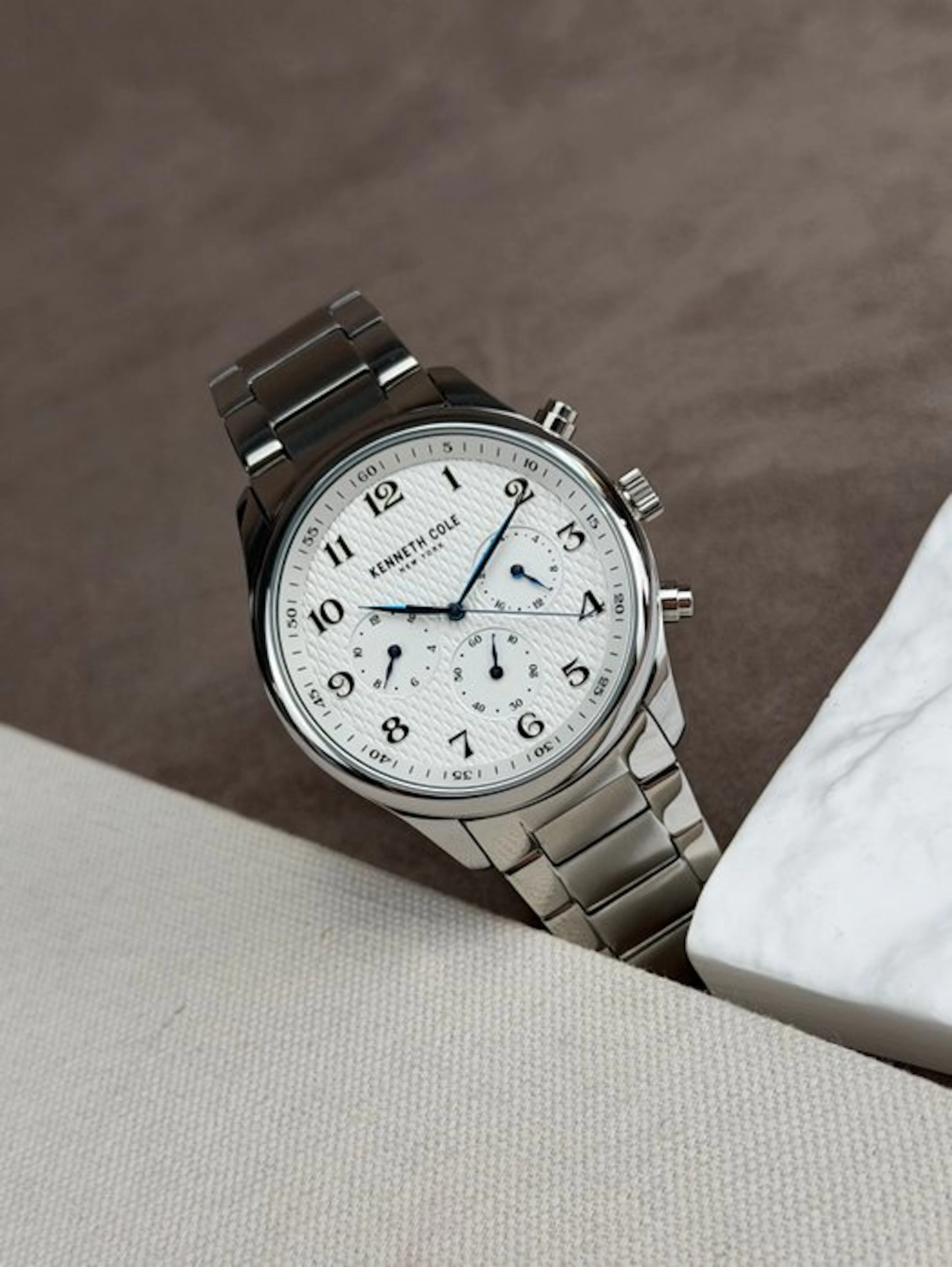 Kenneth Cole - silver dial dress watch - No reserve price...