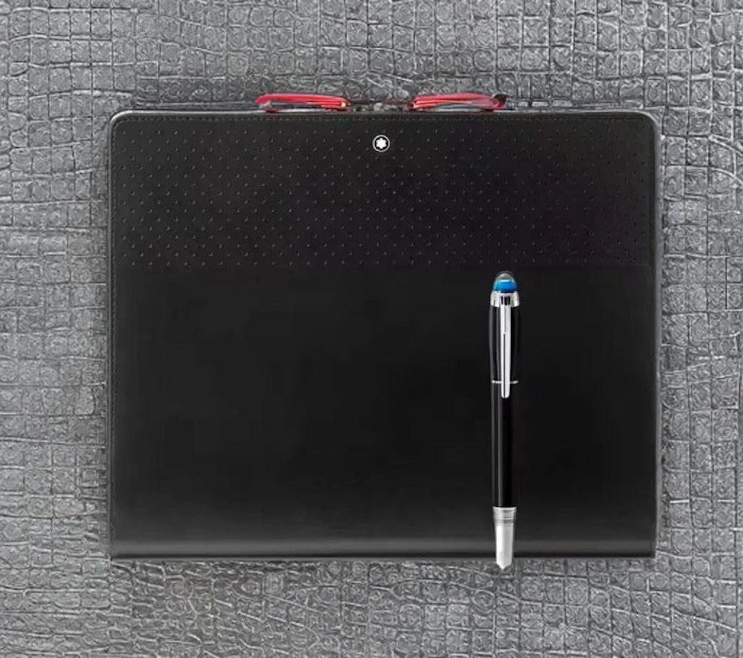 Document holder - Montblanc augmented paper