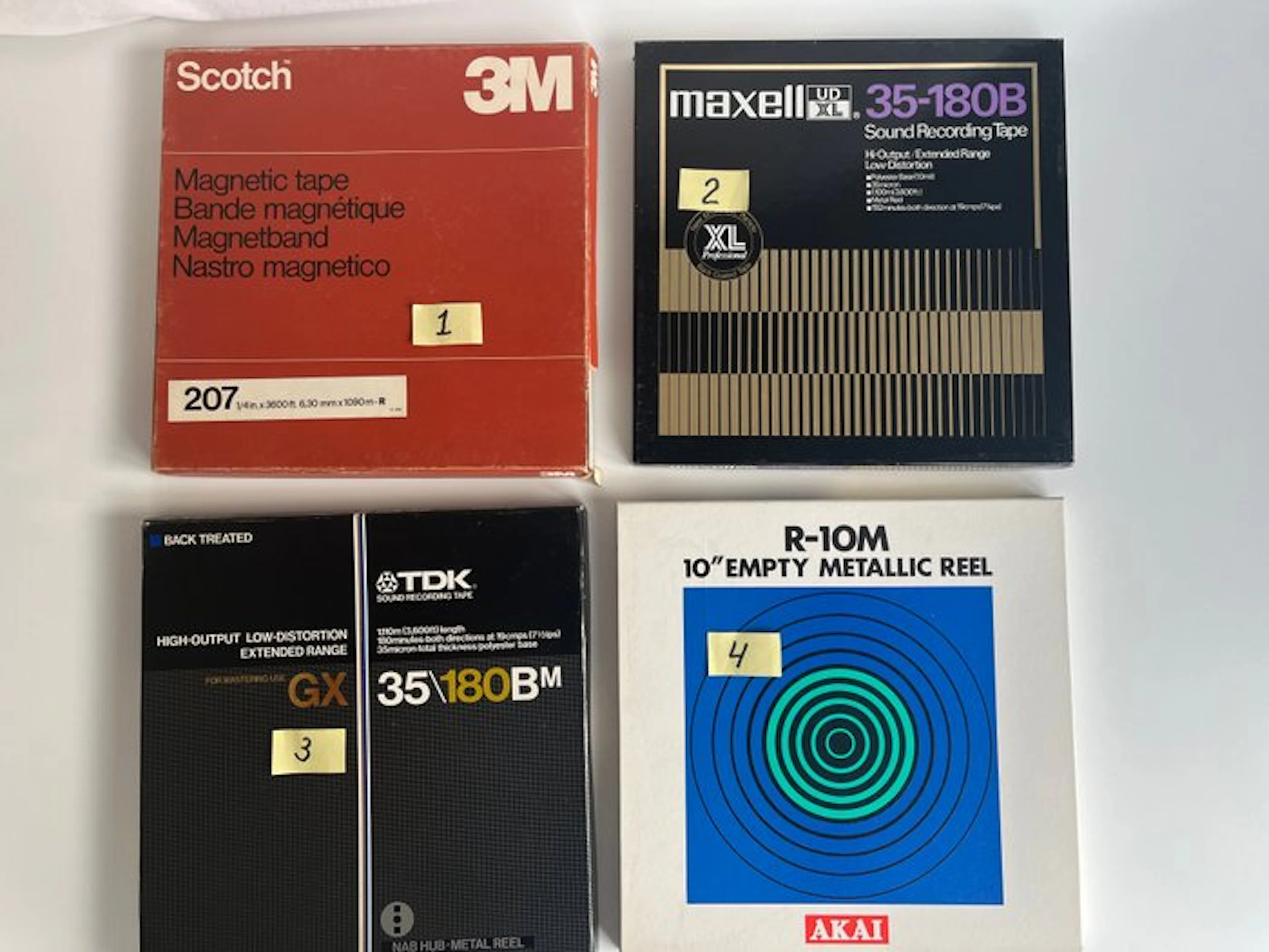 Akai, Maxell